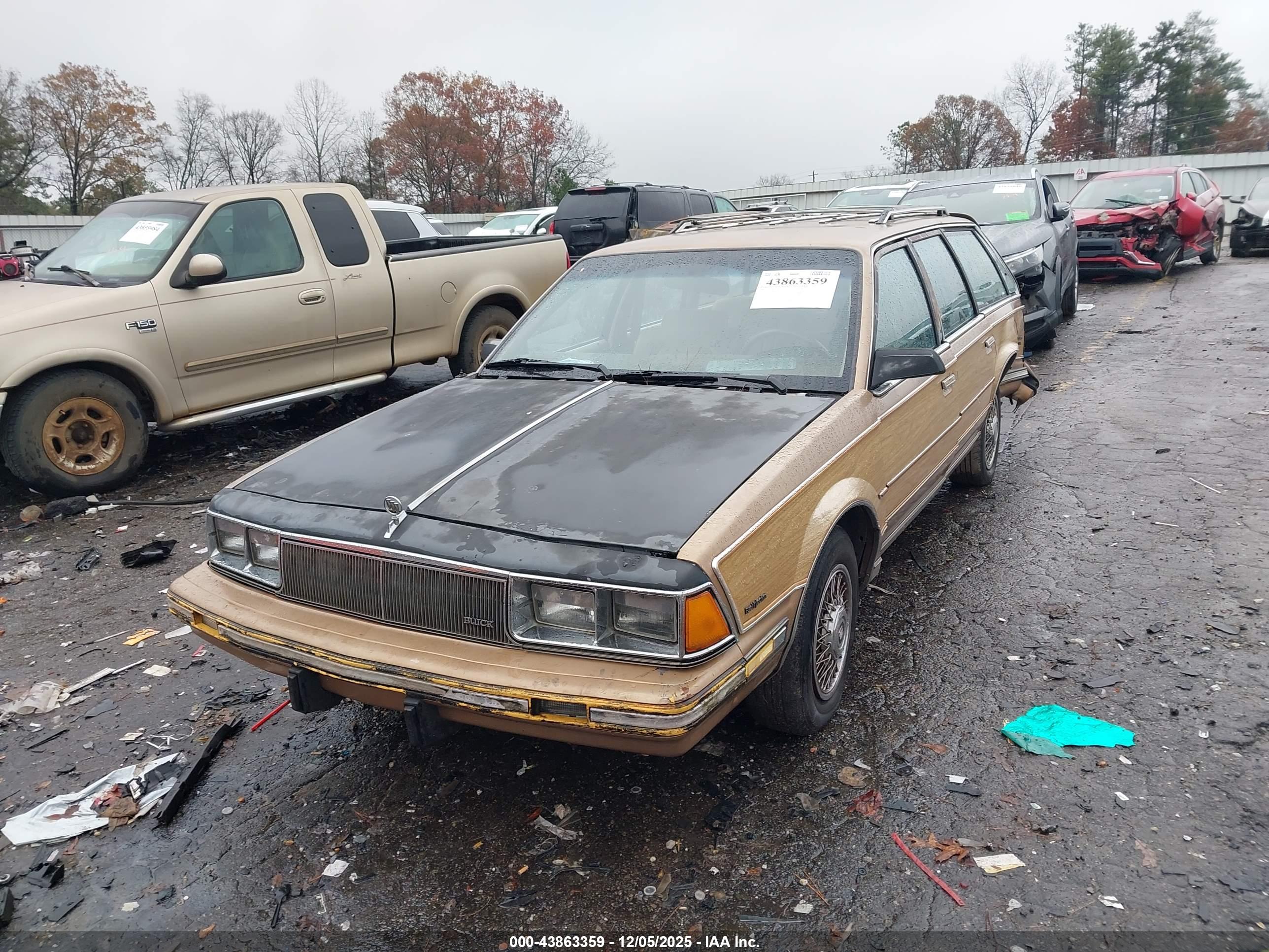 BUICK CENTURY image 2