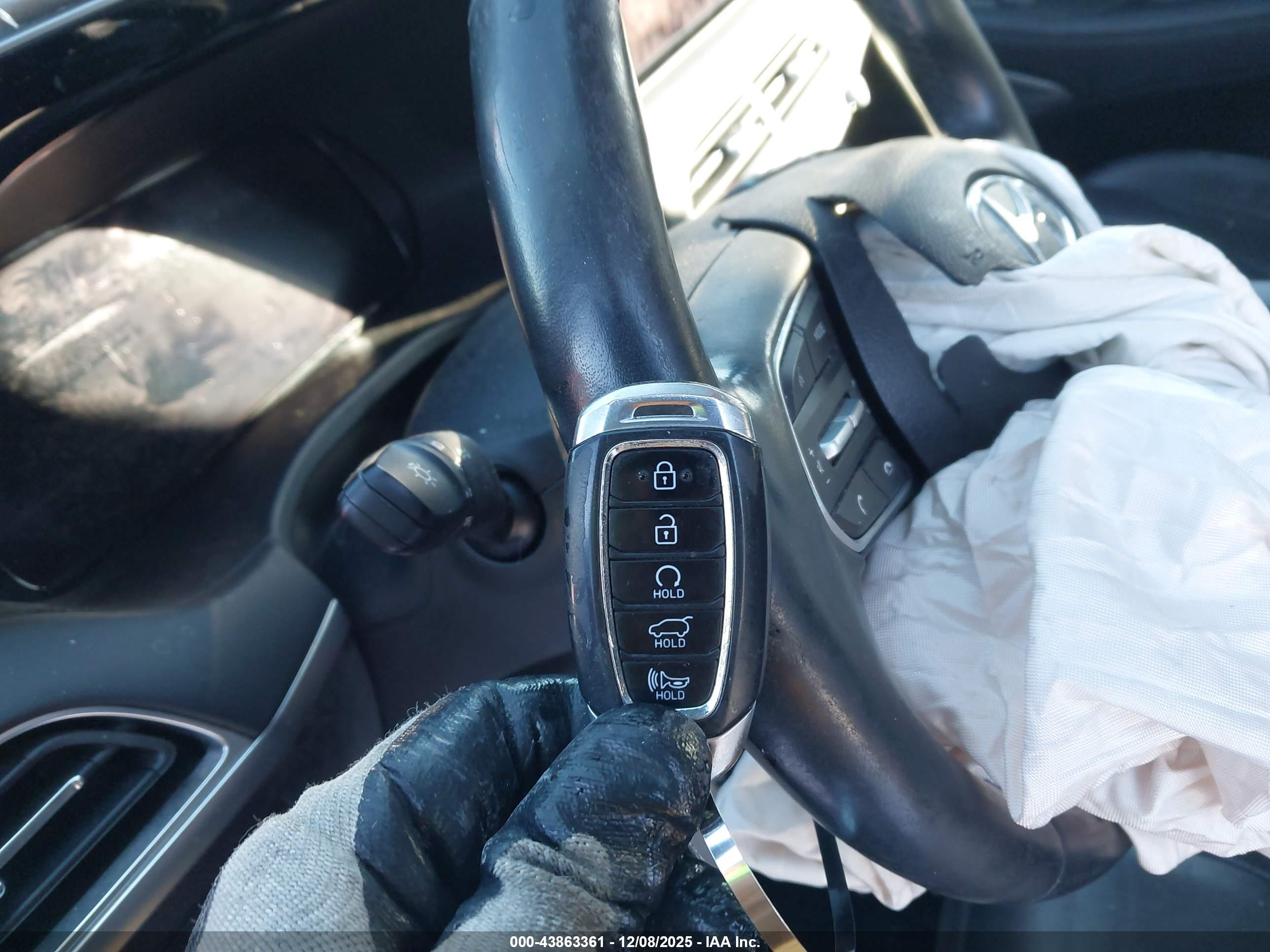 HYUNDAI PALISADE image 11