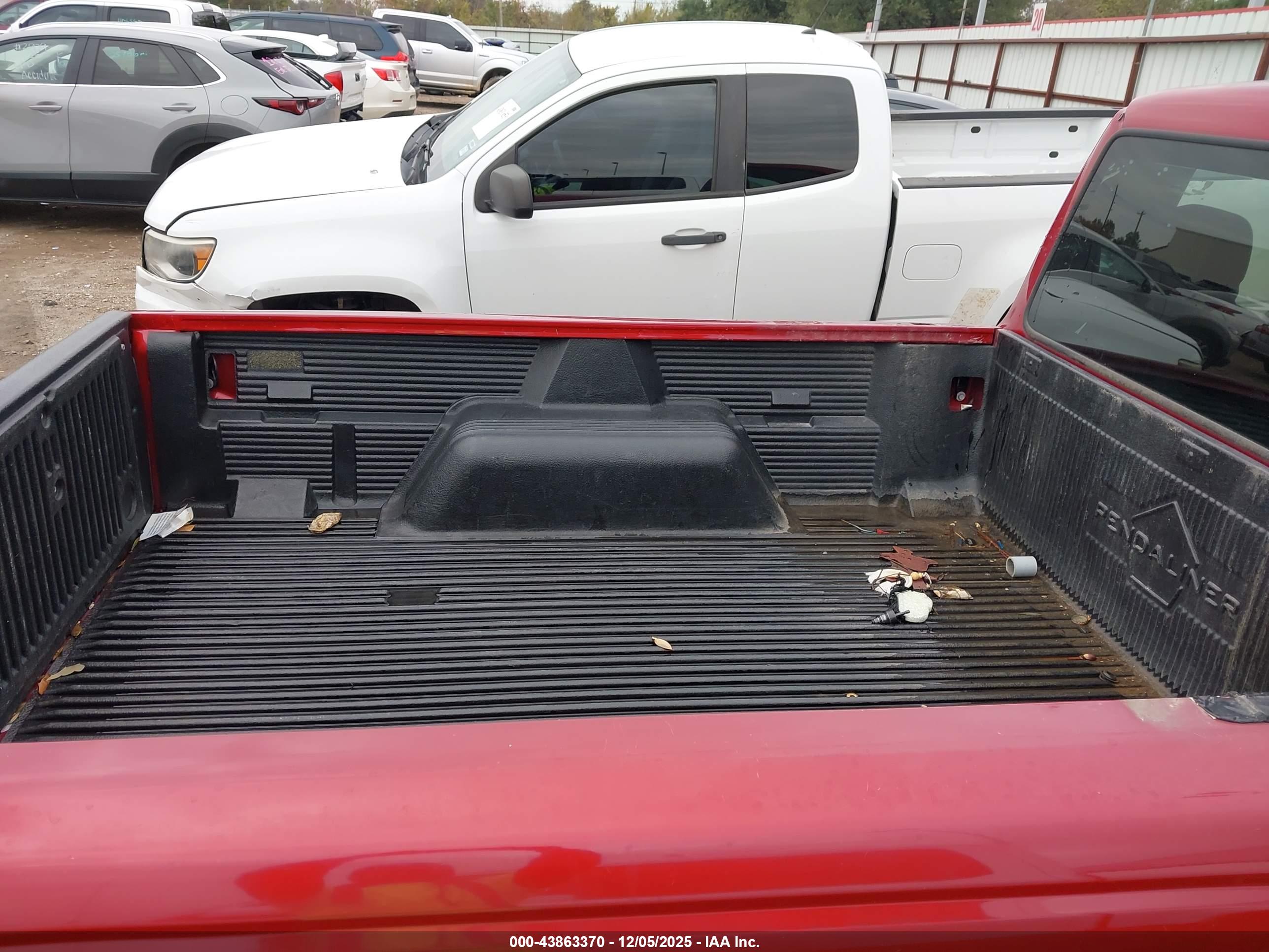 FORD RANGER image 8