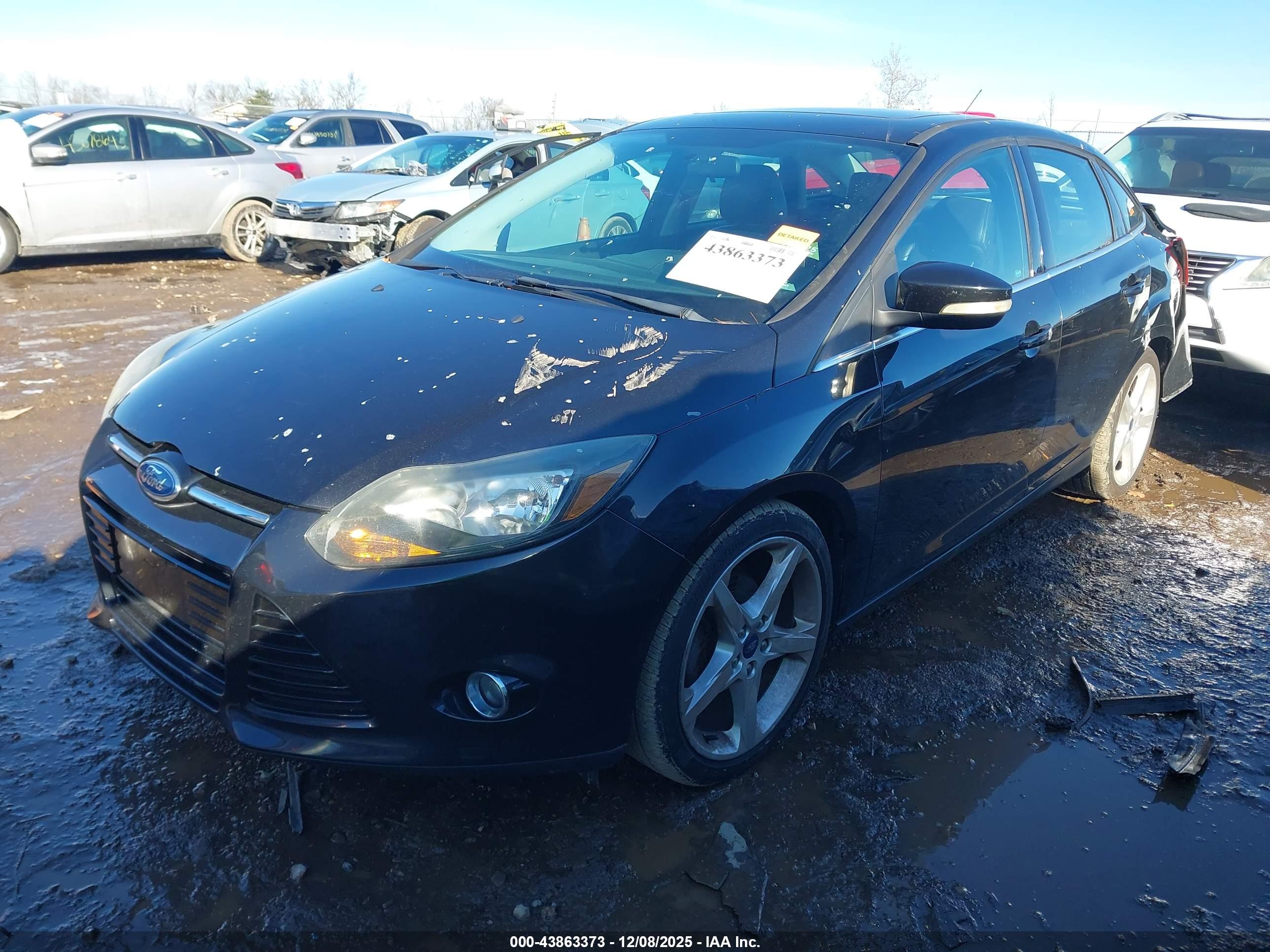 FORD FOCUS image 2