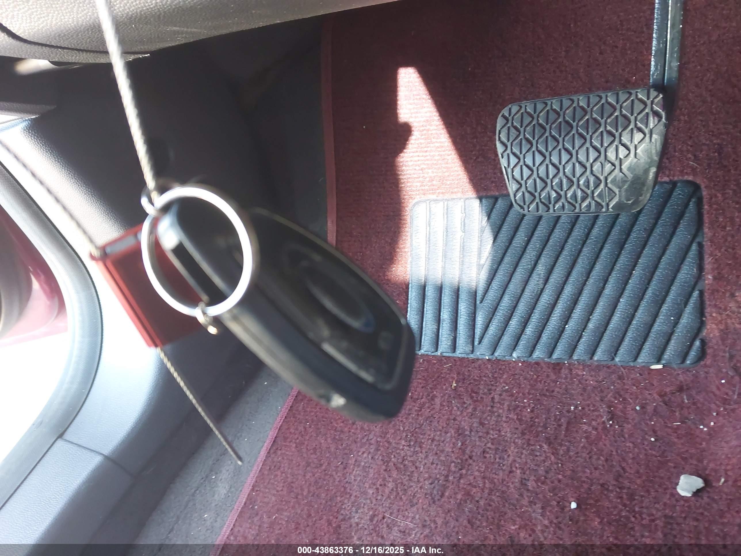 FORD FIESTA image 11