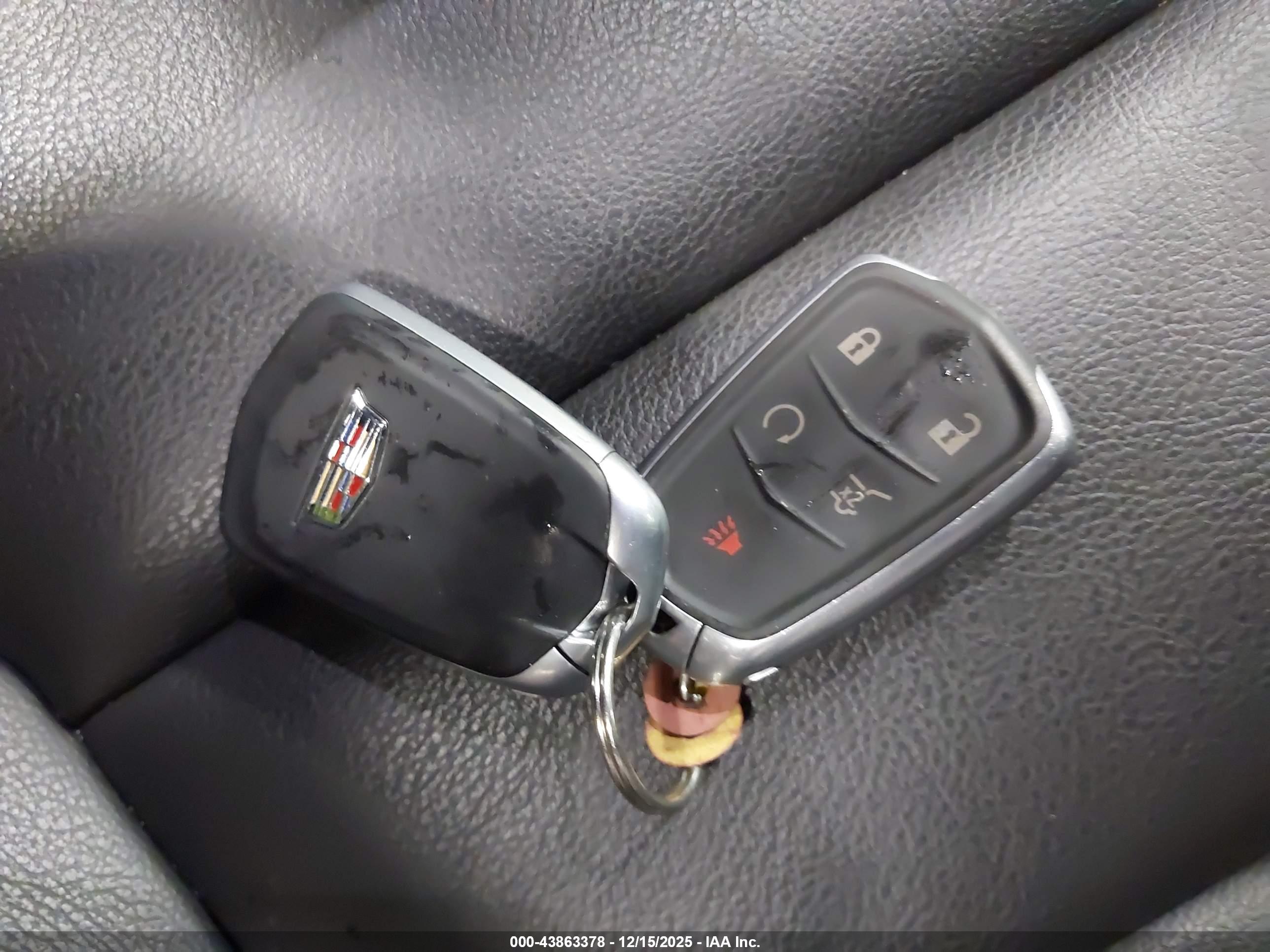 CADILLAC XT5 image 11