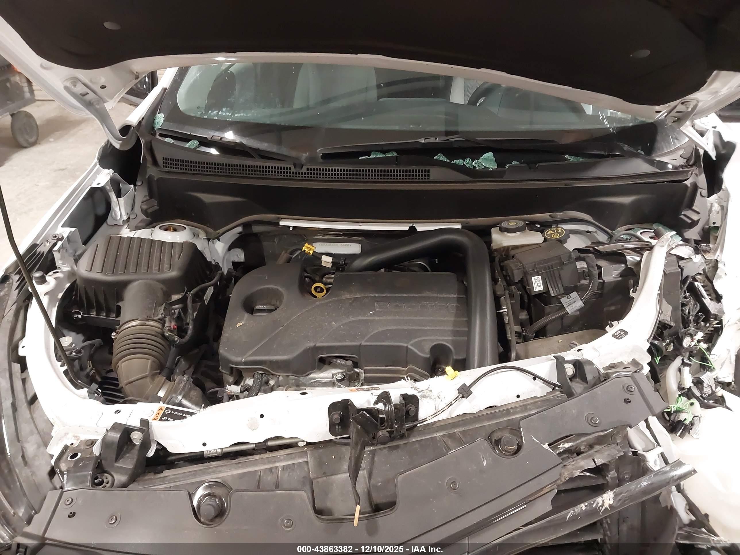 CHEVROLET EQUINOX image 10