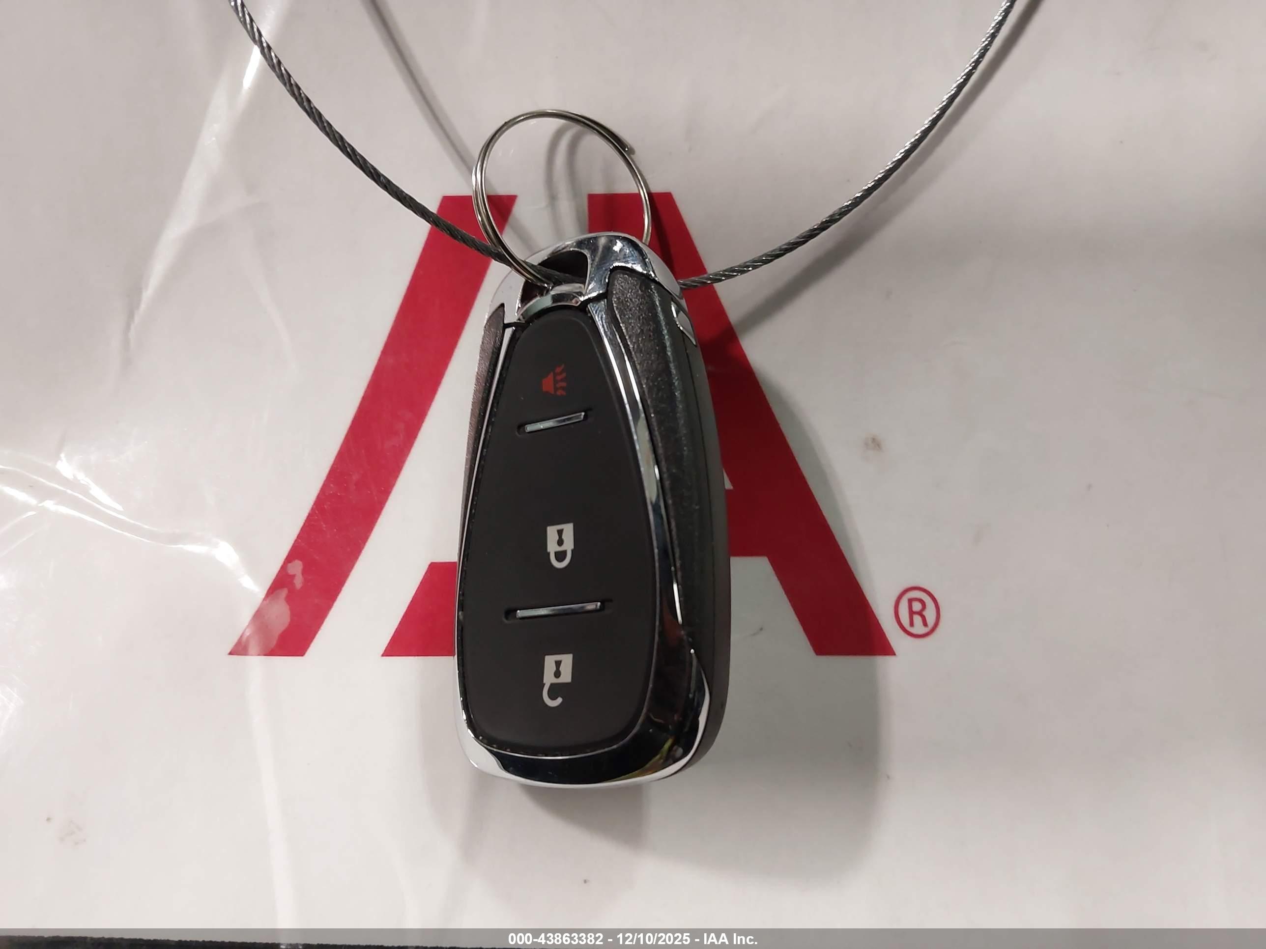 CHEVROLET EQUINOX image 11