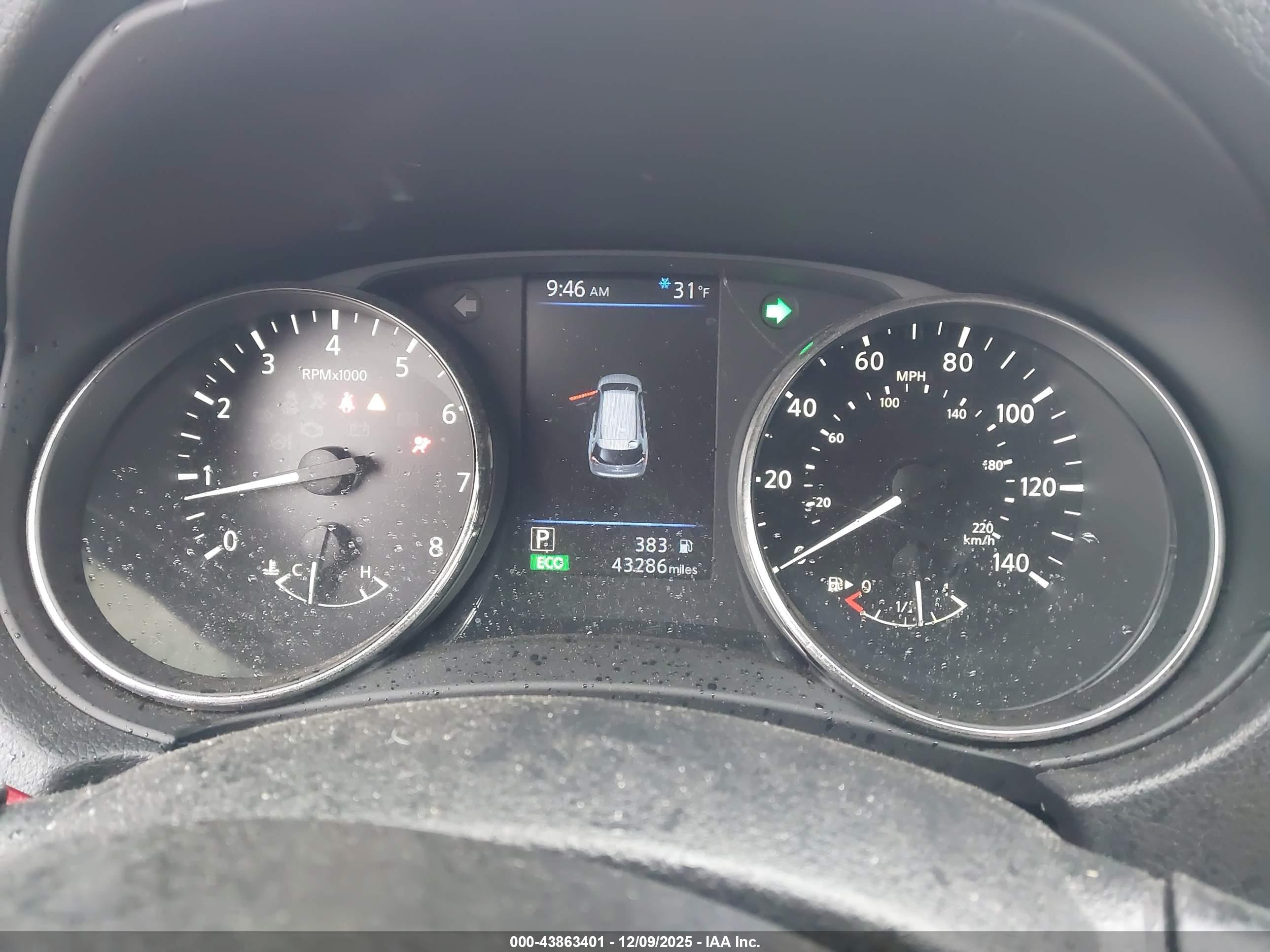 NISSAN ROGUE image 7