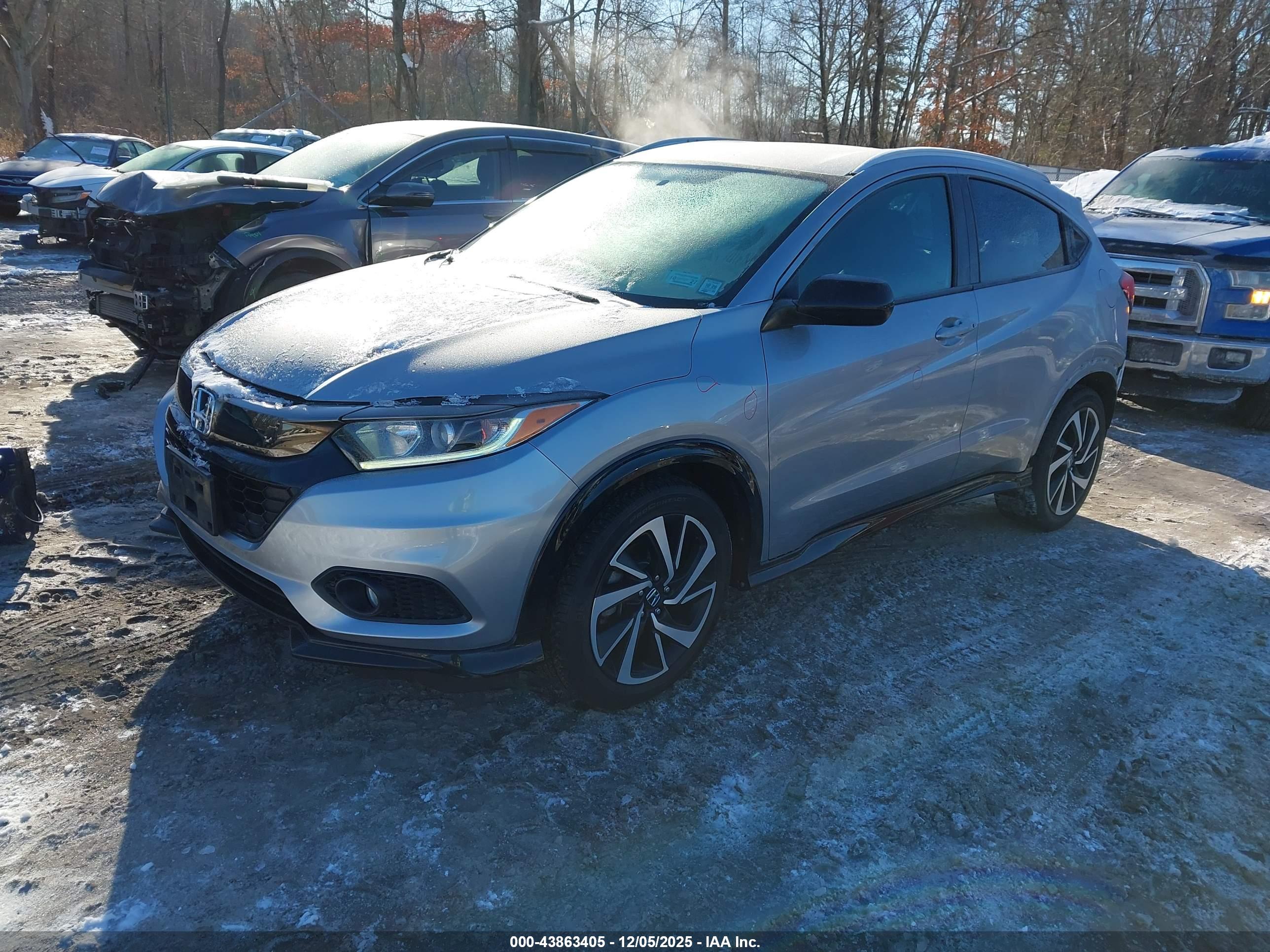 HONDA HR-V image 2