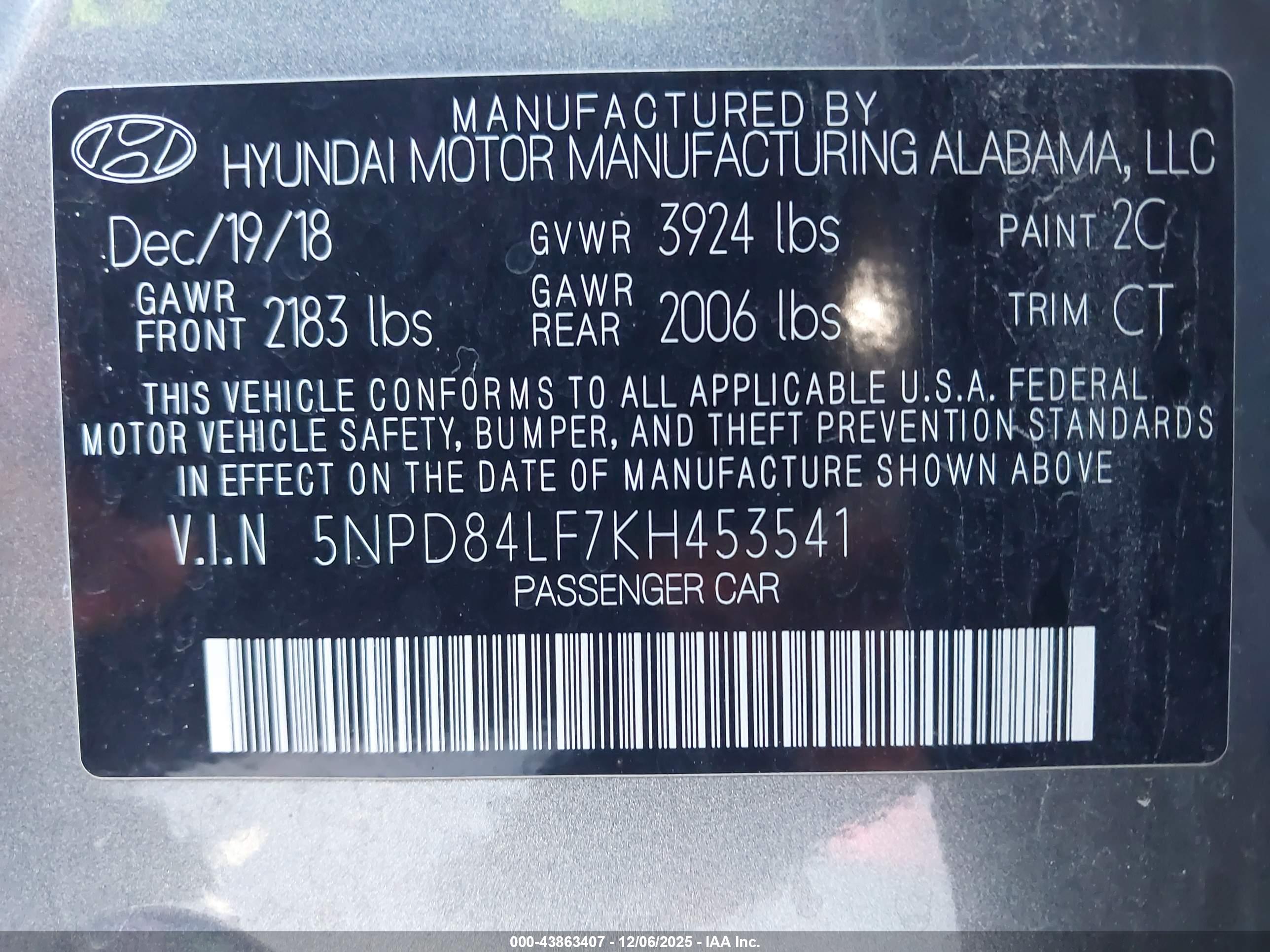 HYUNDAI ELANTRA image 9