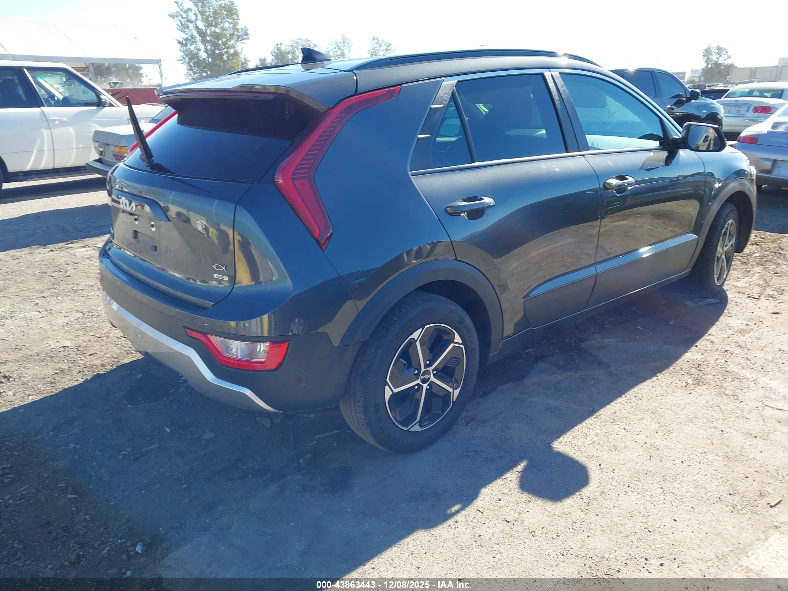 KIA NIRO image 4