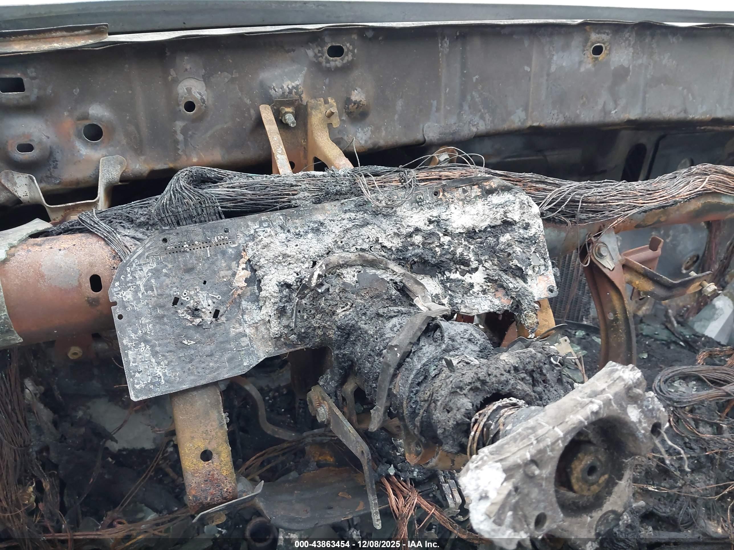 TOYOTA TACOMA image 7