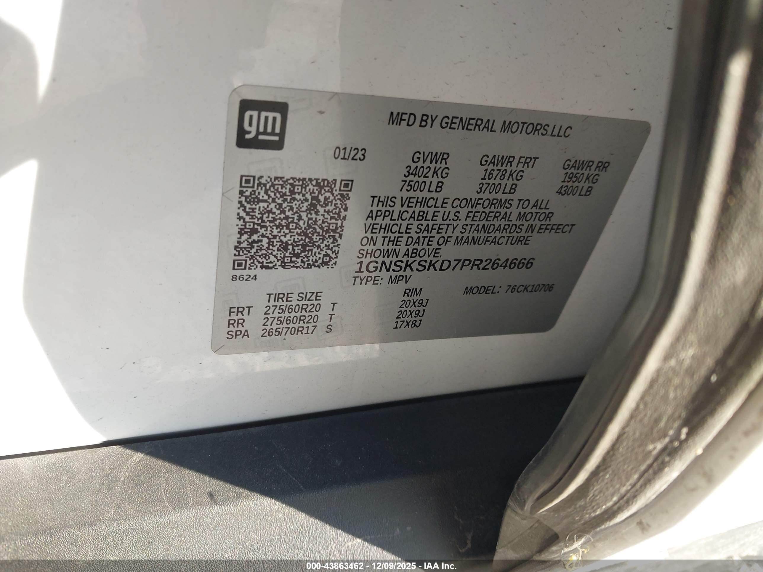 CHEVROLET TAHOE image 9