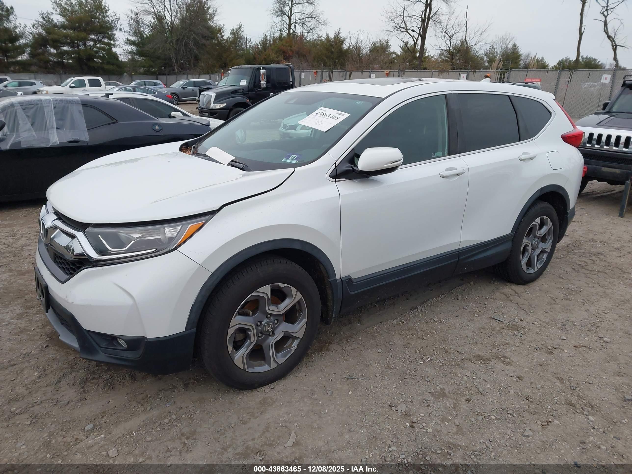 HONDA CR-V image 2