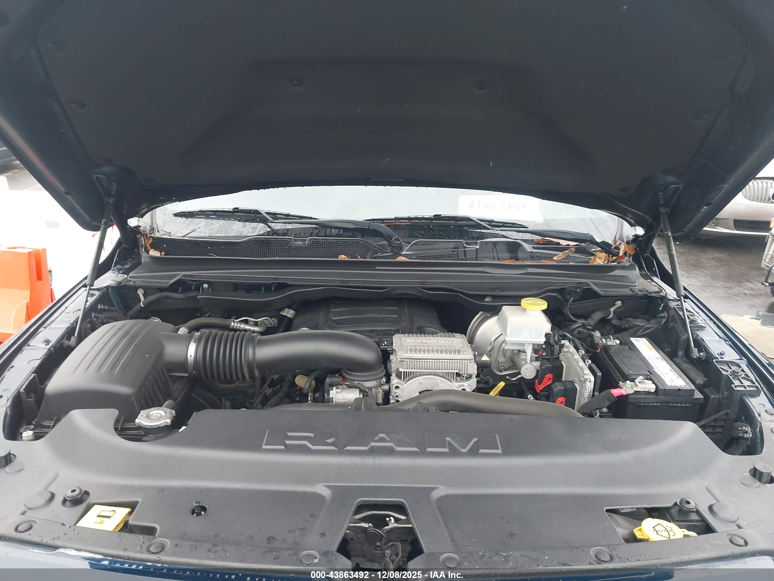 RAM 1500 image 10