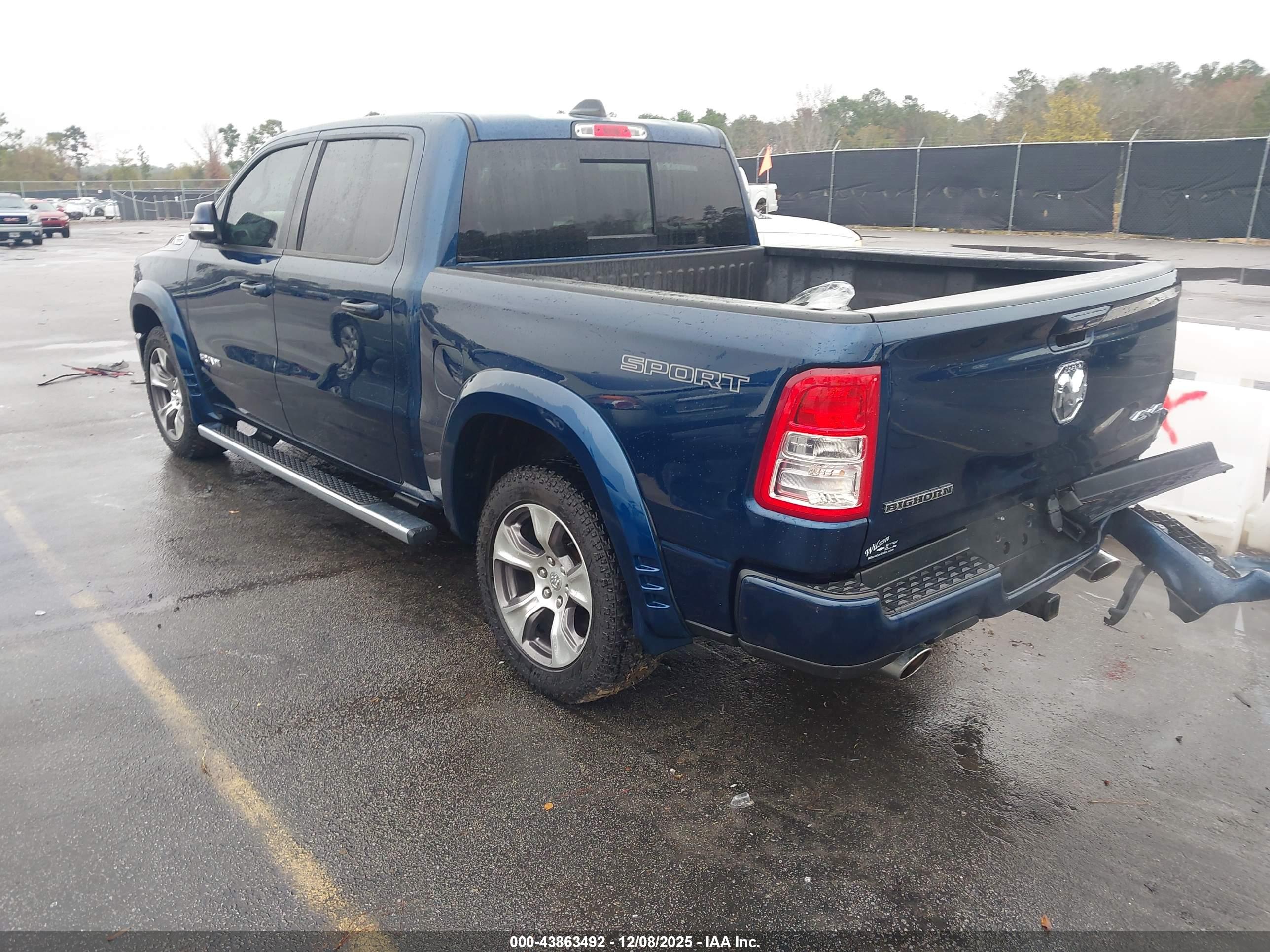 RAM 1500 image 3
