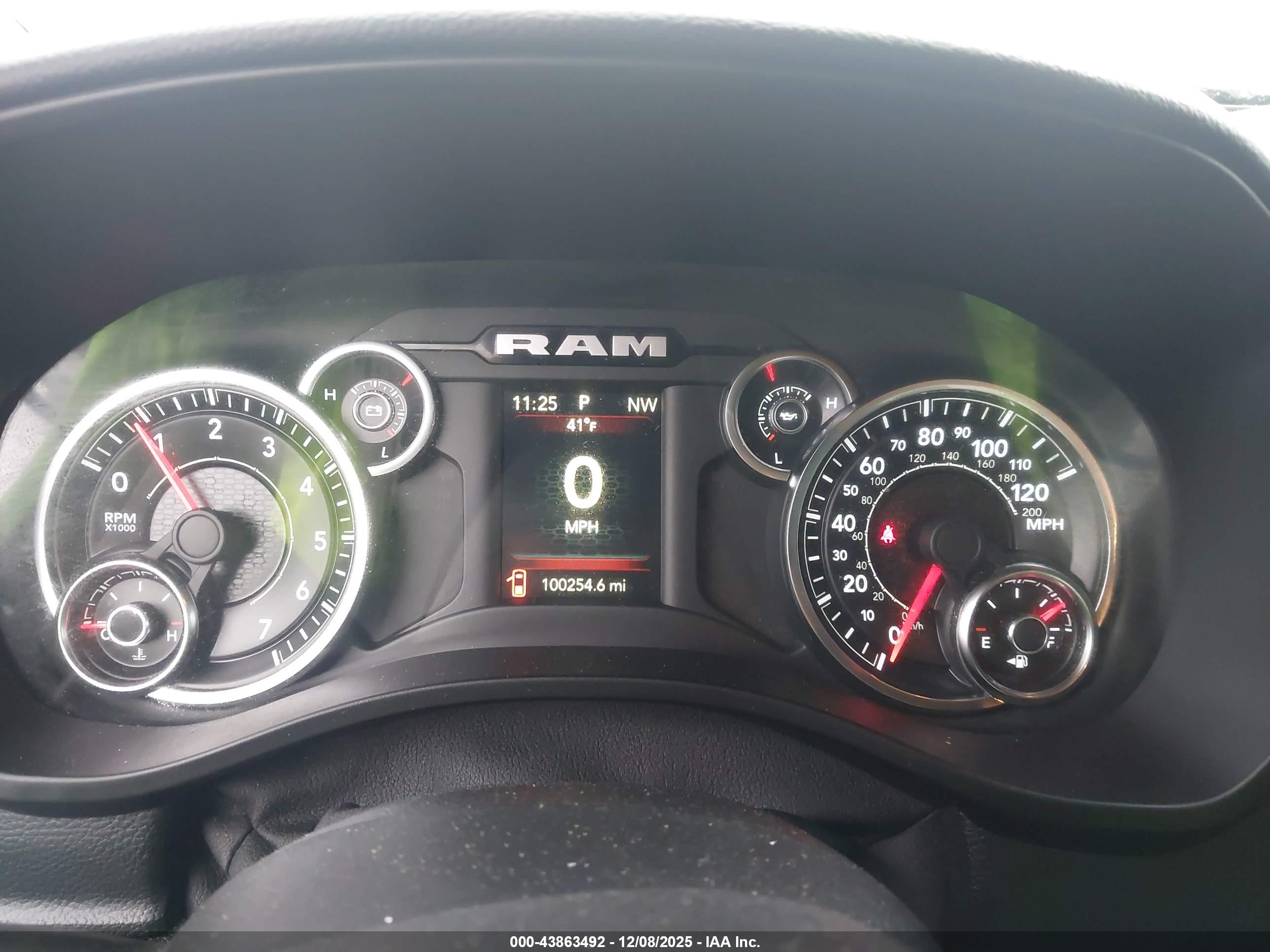 RAM 1500 image 7