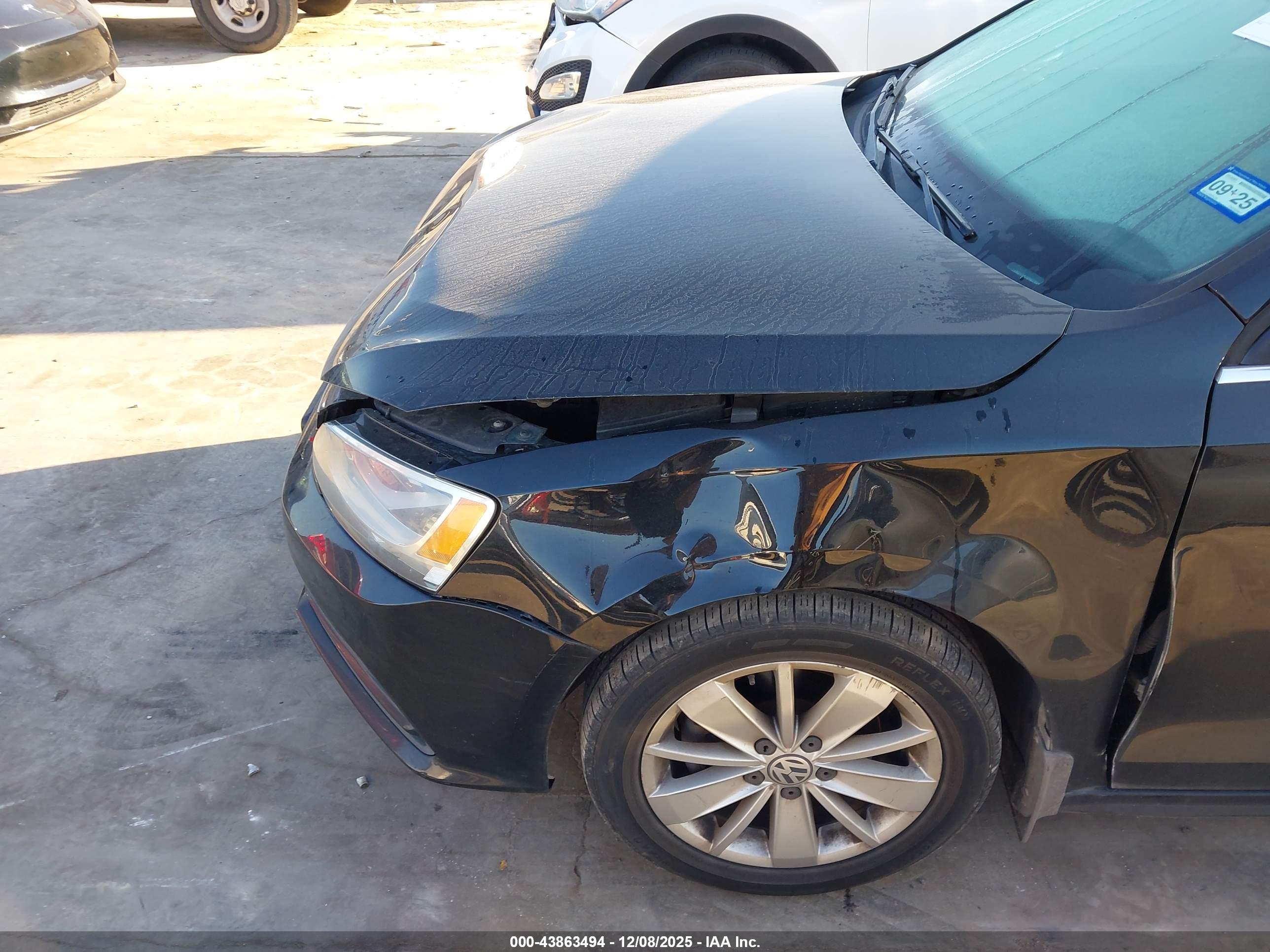 VOLKSWAGEN JETTA image 6