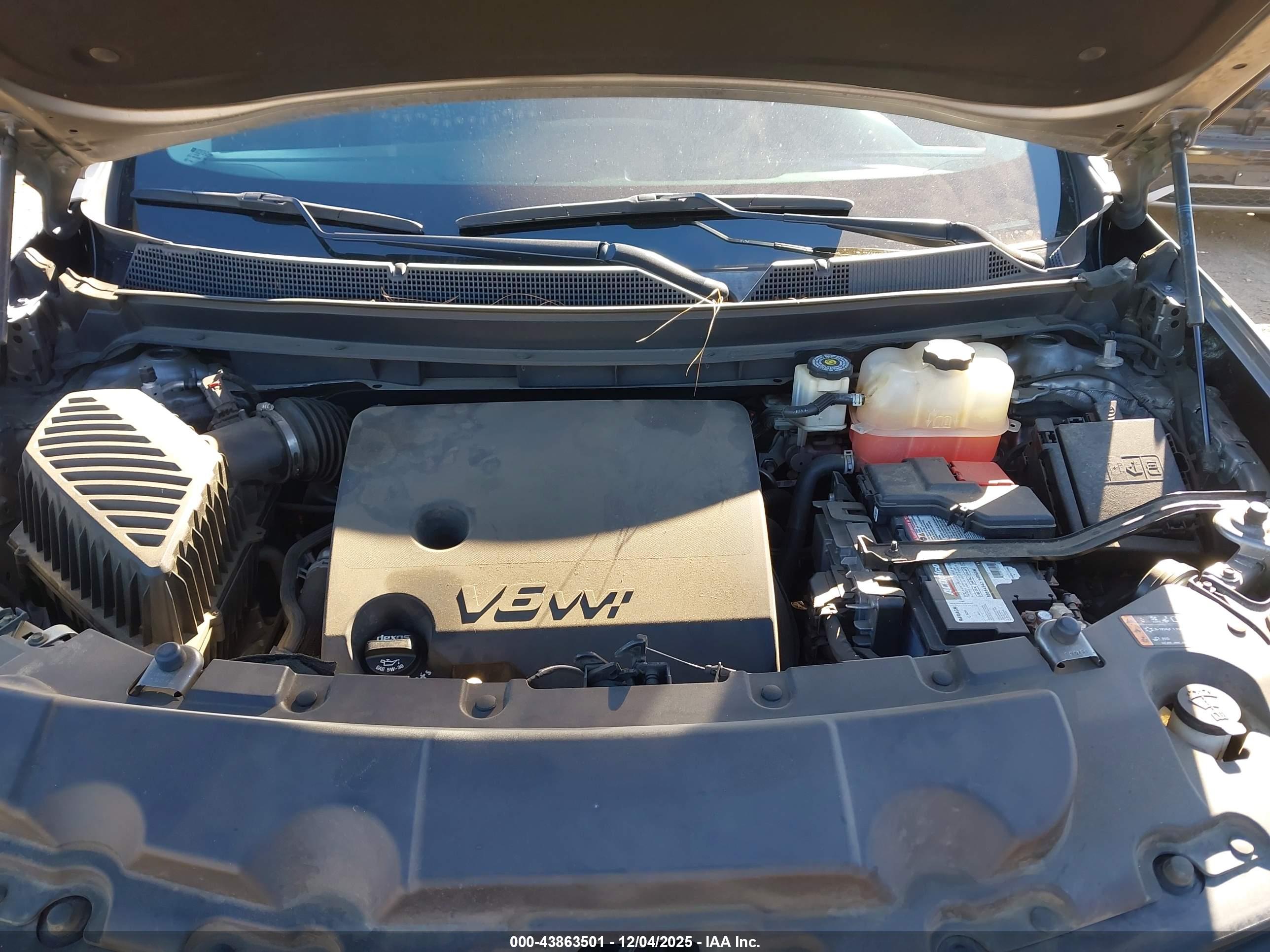 CHEVROLET TRAVERSE image 10