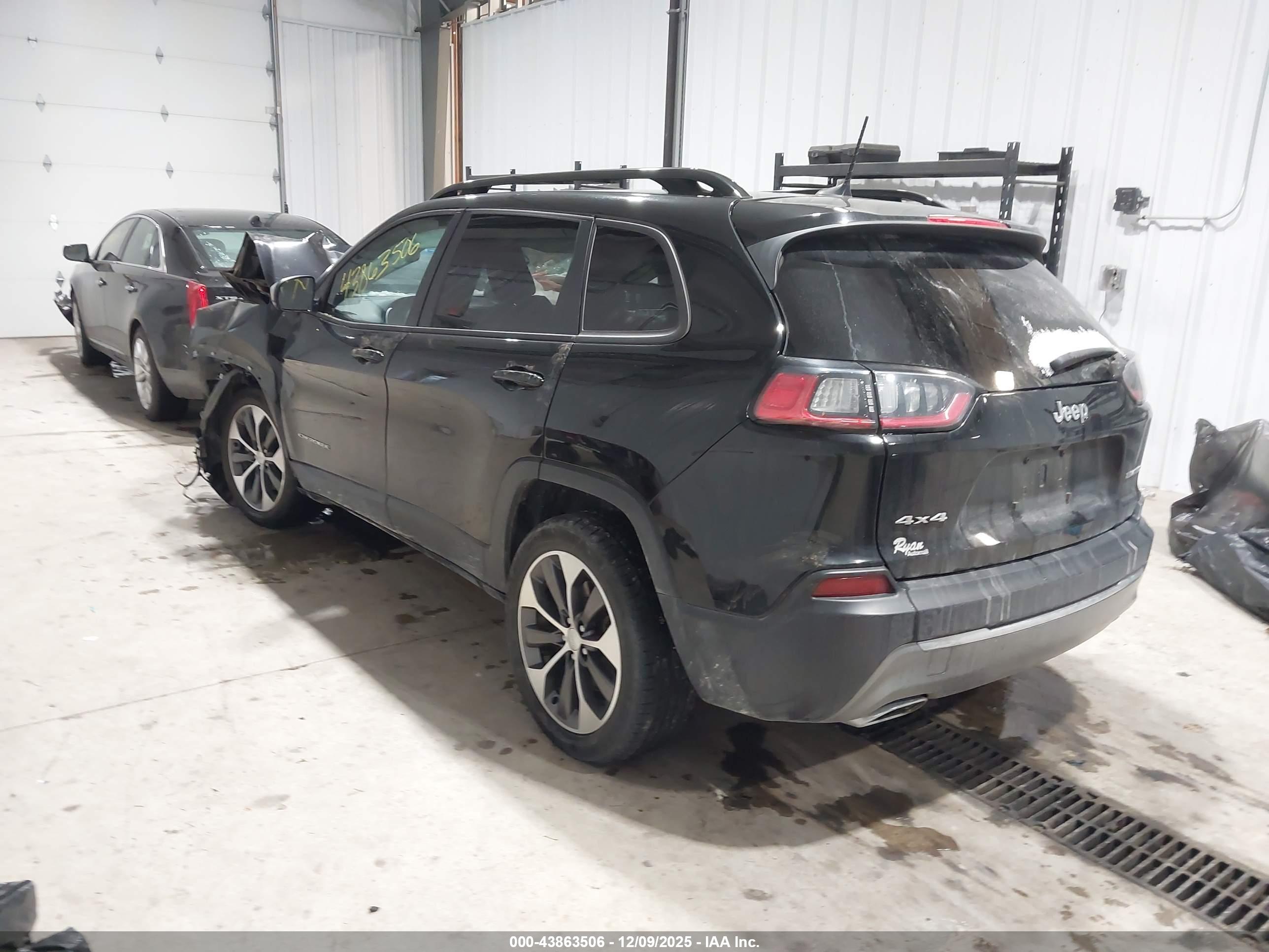 JEEP CHEROKEE image 3