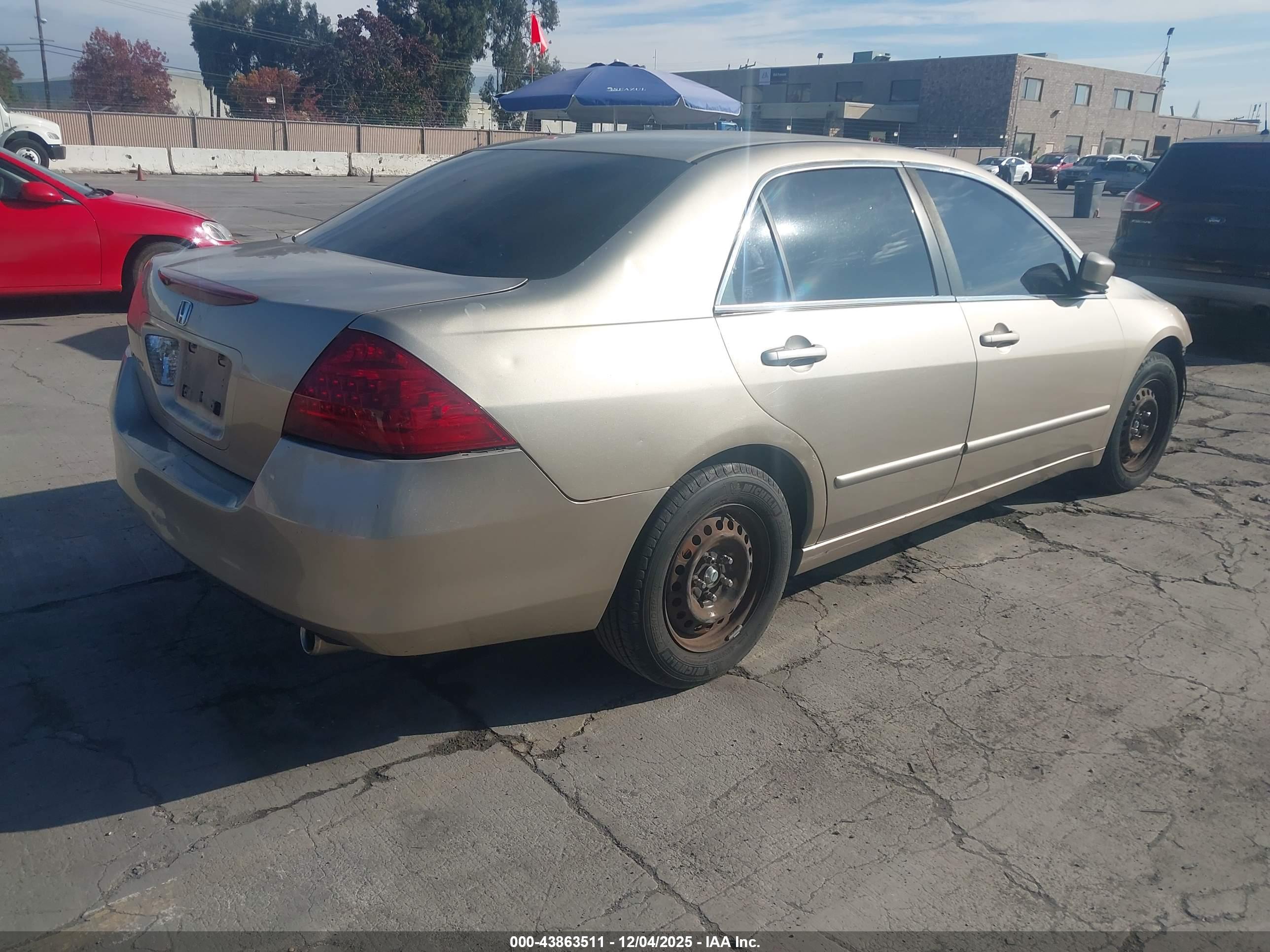 HONDA ACCORD image 4