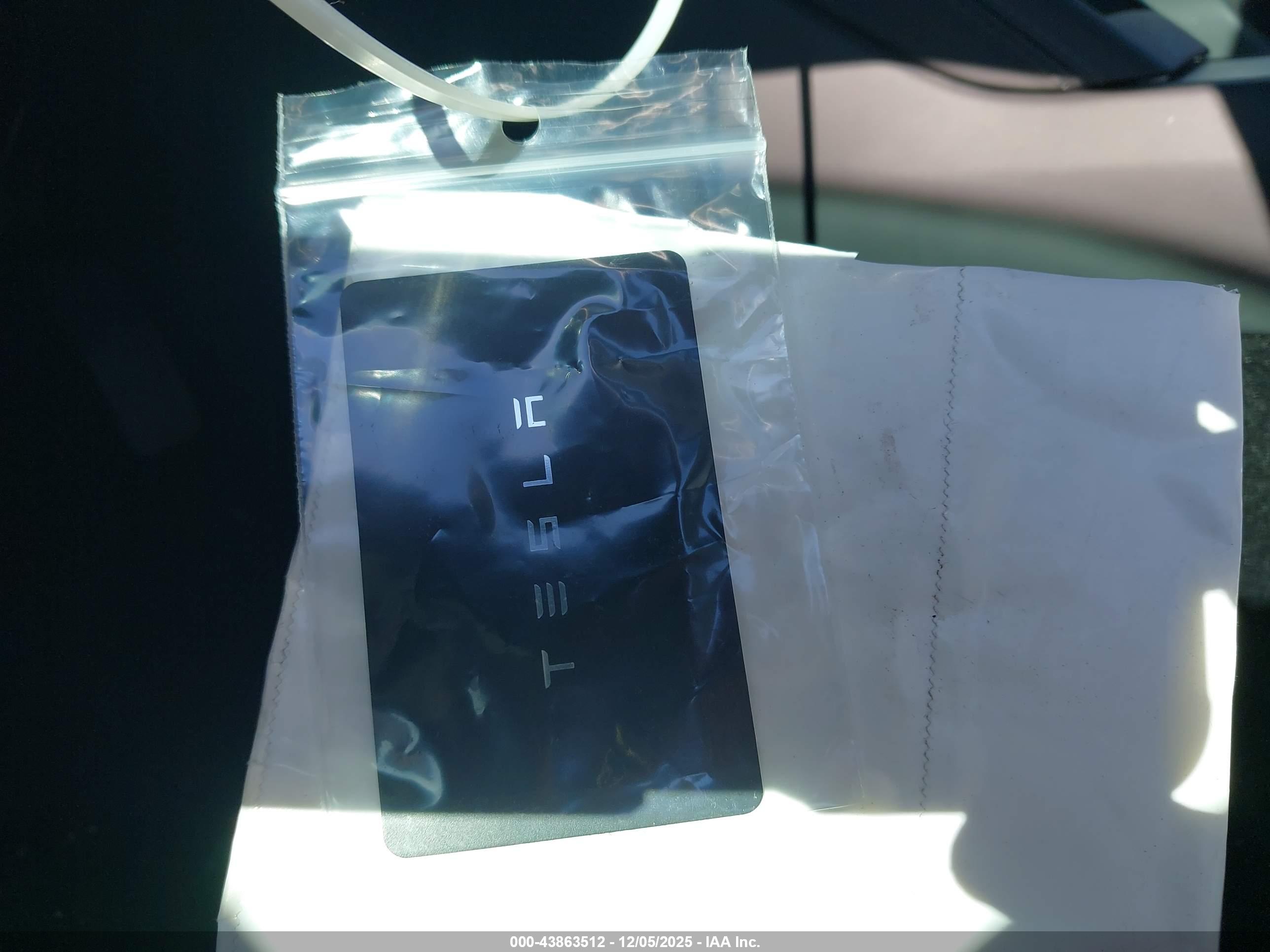 TESLA MODEL image 11