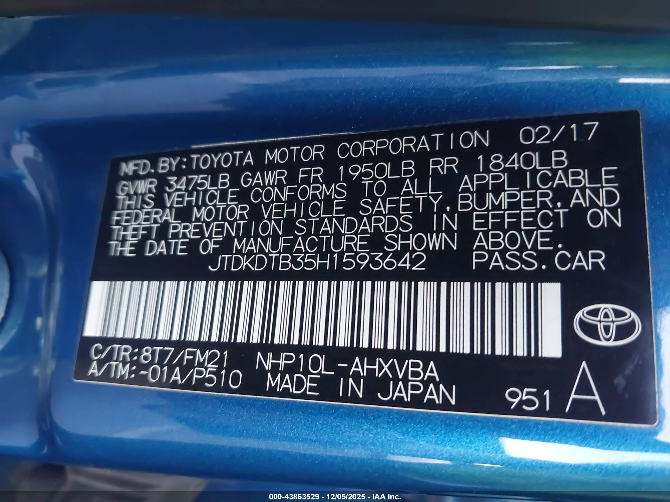 TOYOTA PRIUS image 9