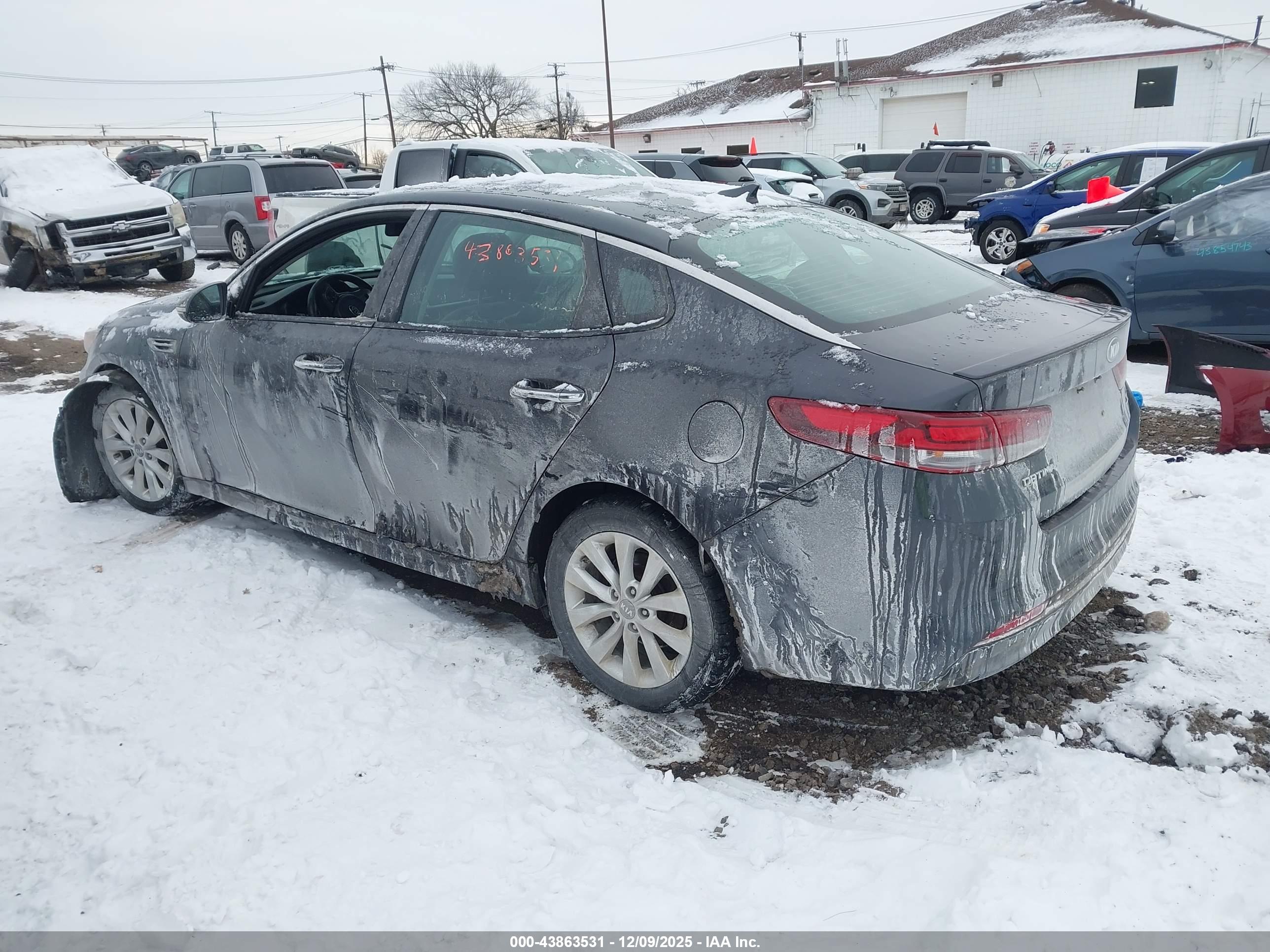 KIA OPTIMA image 3