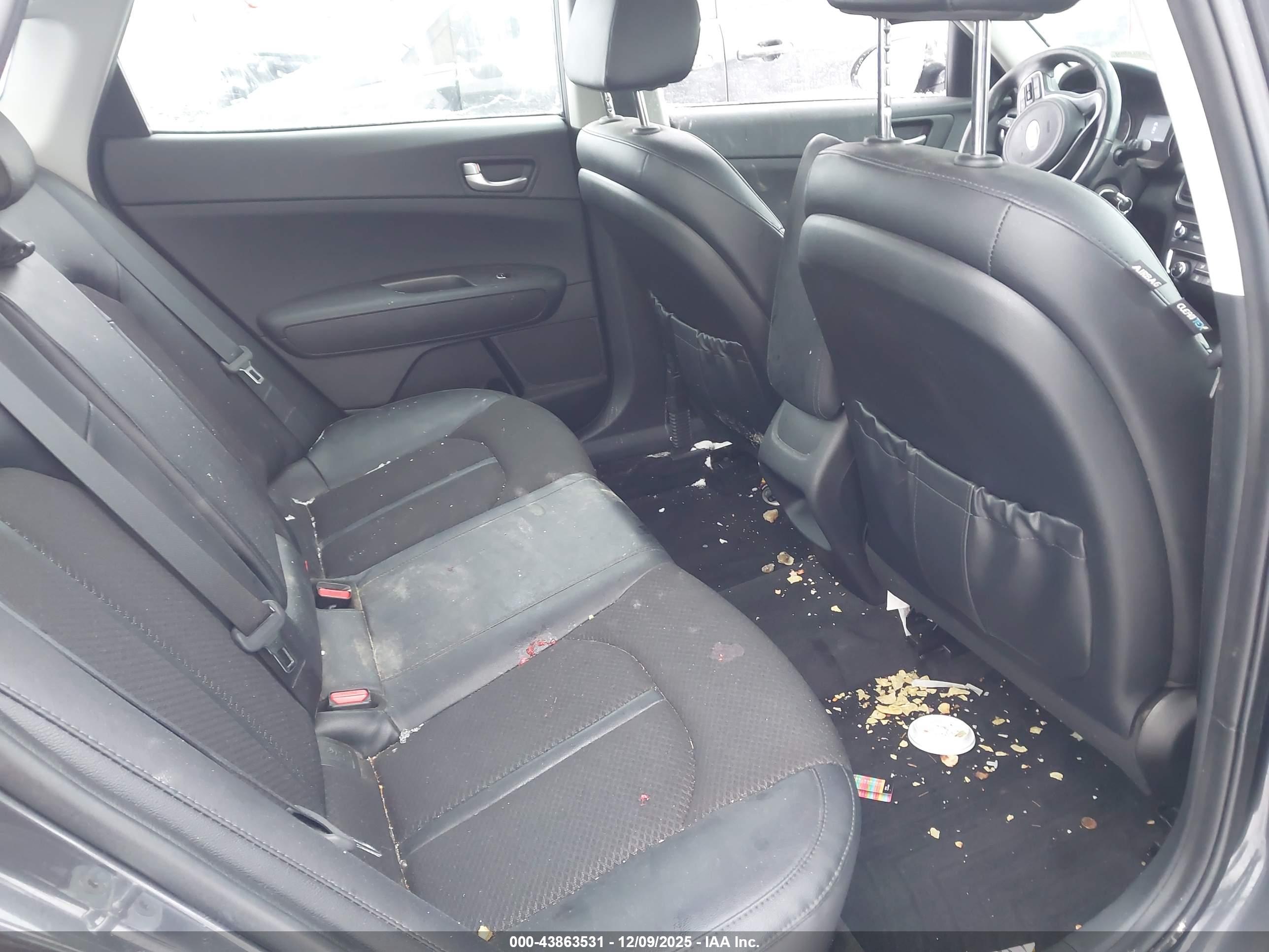 KIA OPTIMA image 8
