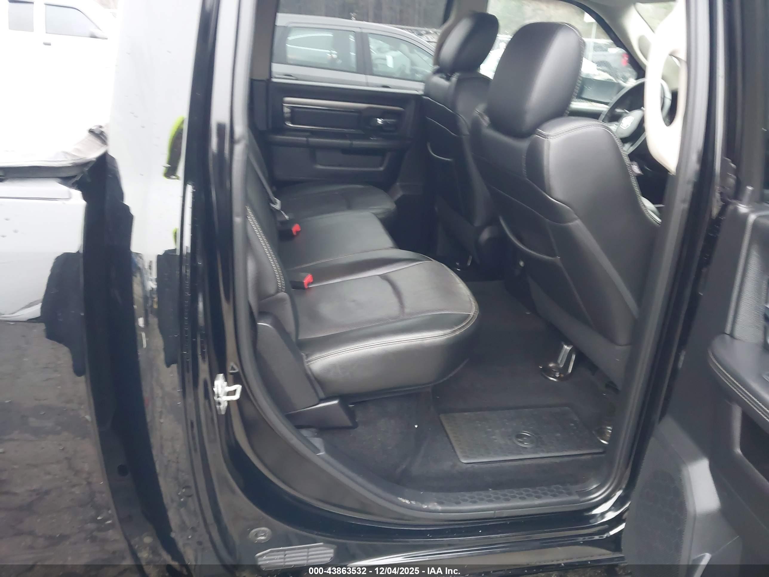 RAM 1500 image 8