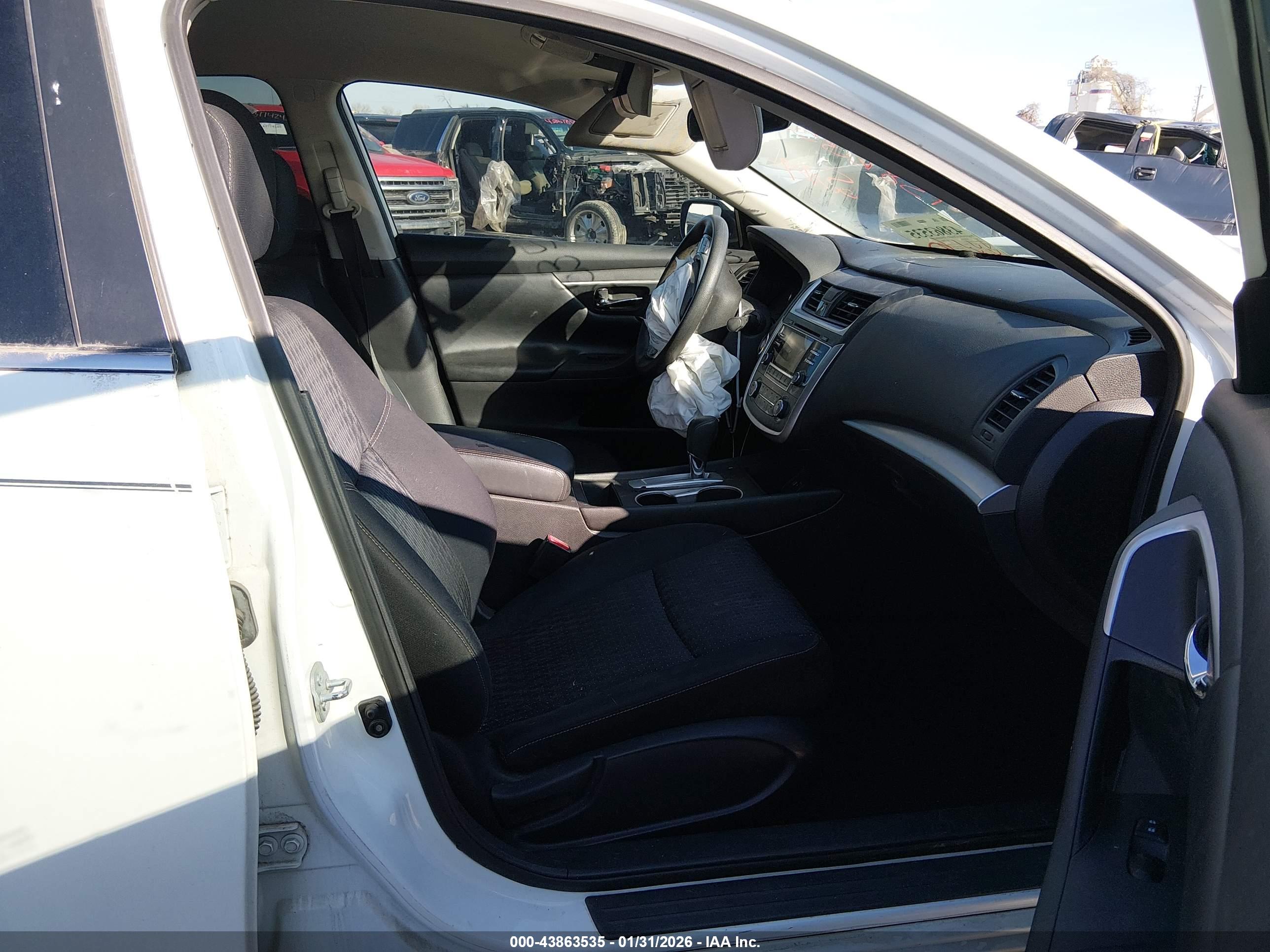 NISSAN ALTIMA image 5
