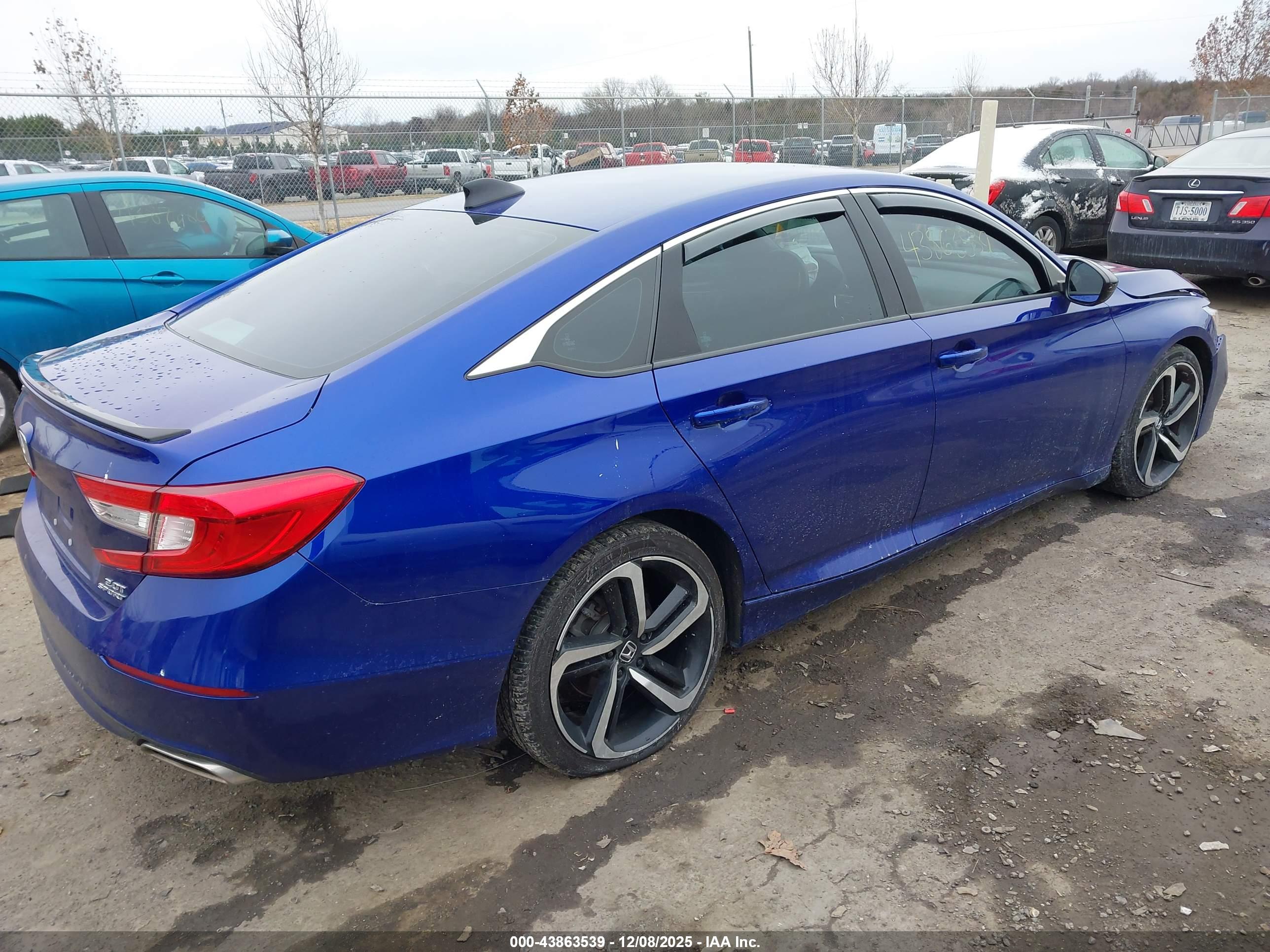 HONDA ACCORD image 4