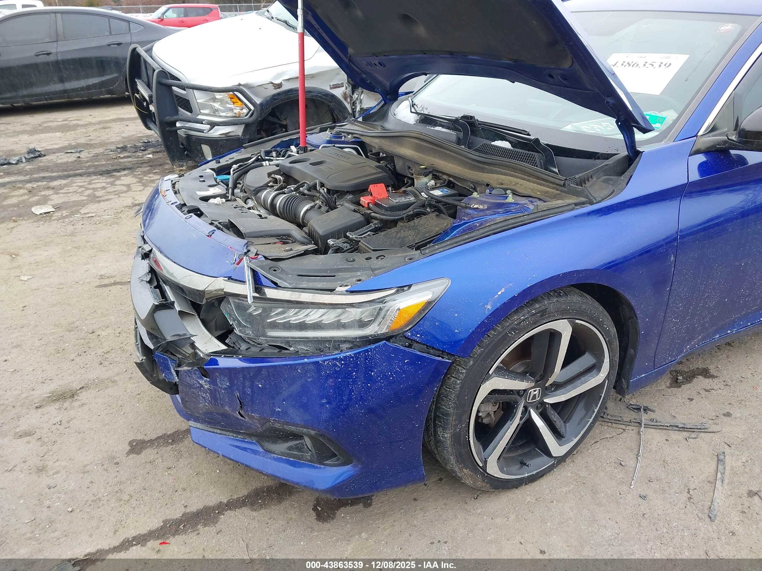 HONDA ACCORD image 6