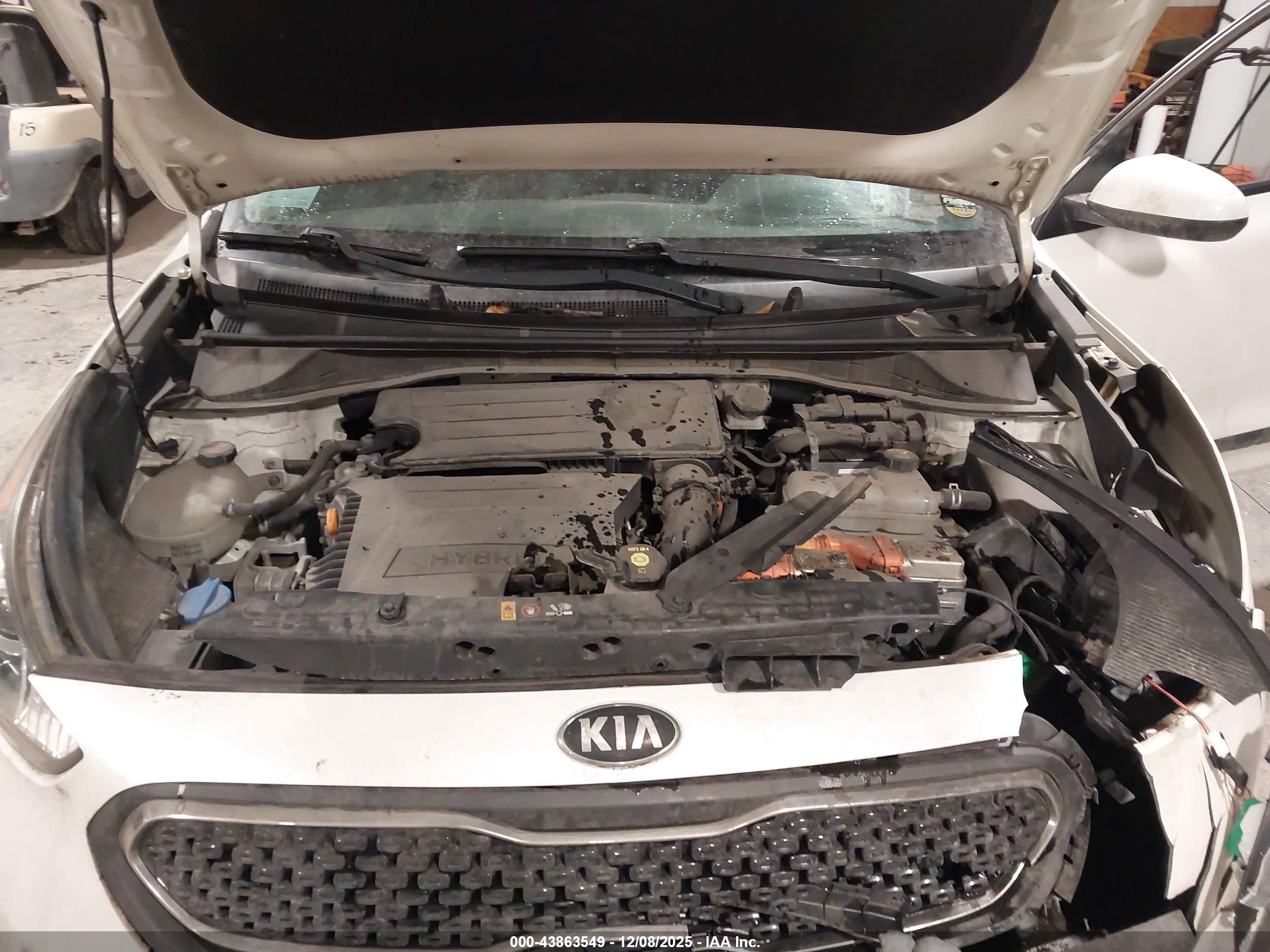 KIA NIRO image 10