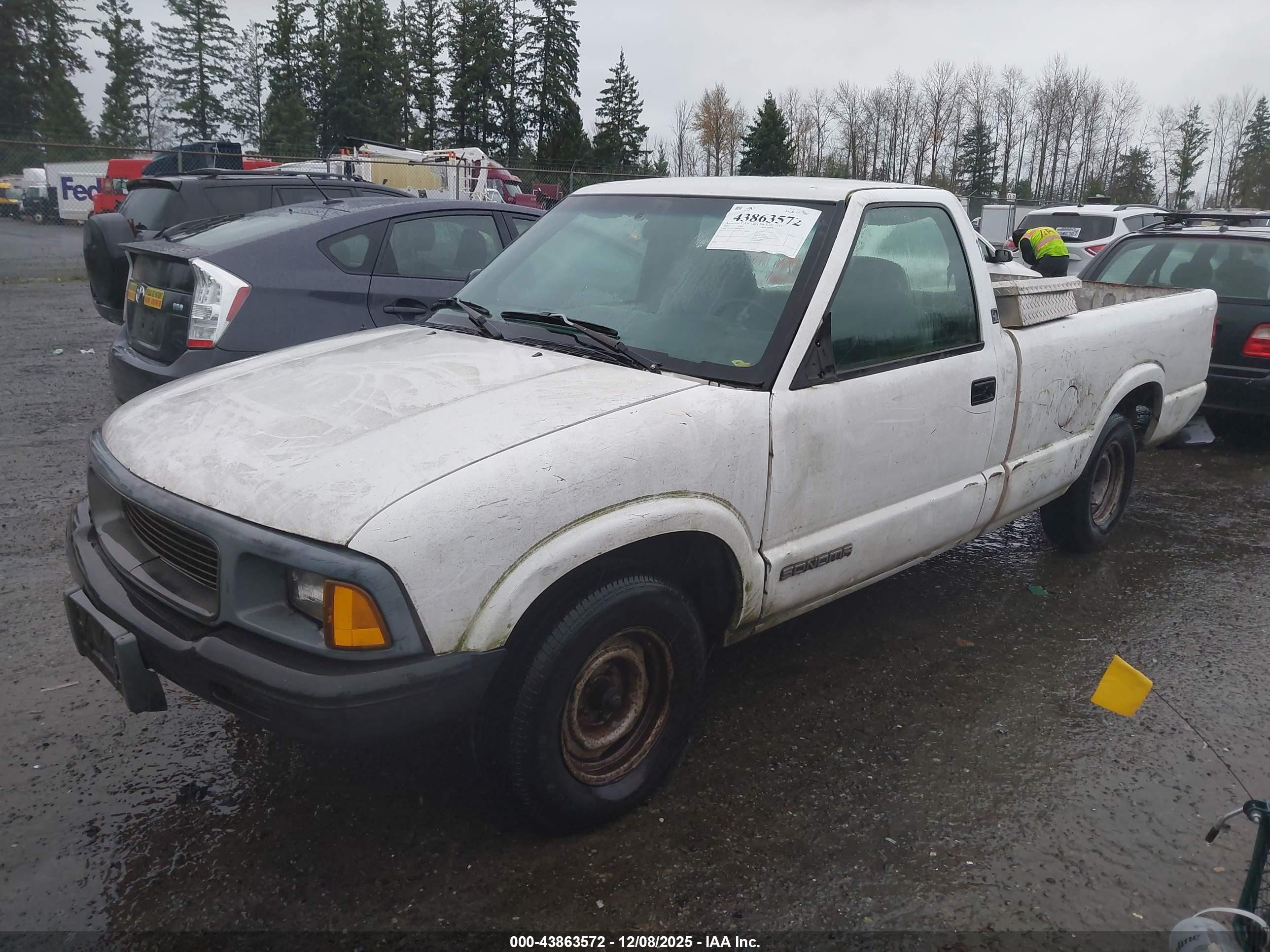 GMC SONOMA image 2