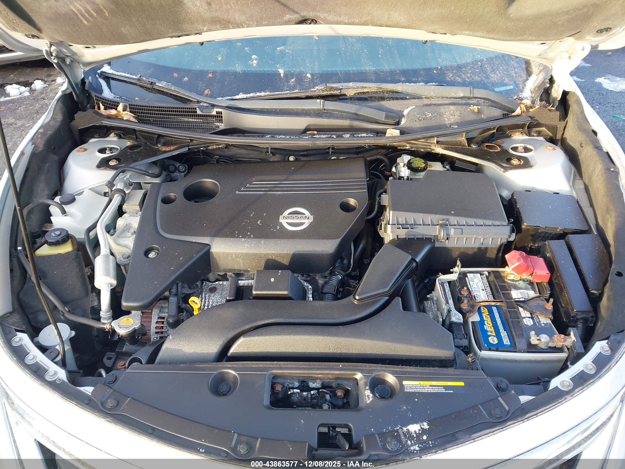 NISSAN ALTIMA image 10
