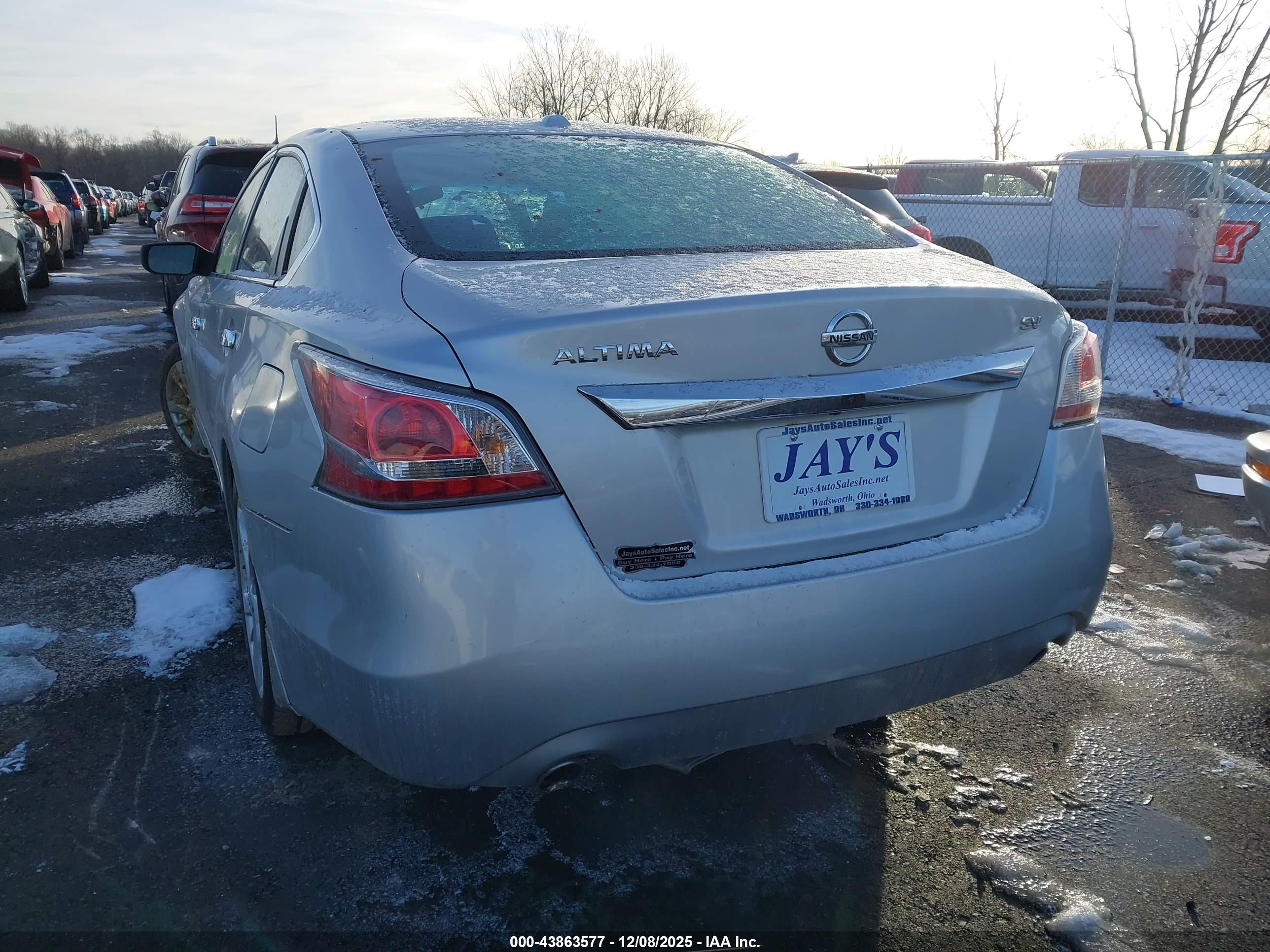 NISSAN ALTIMA image 3