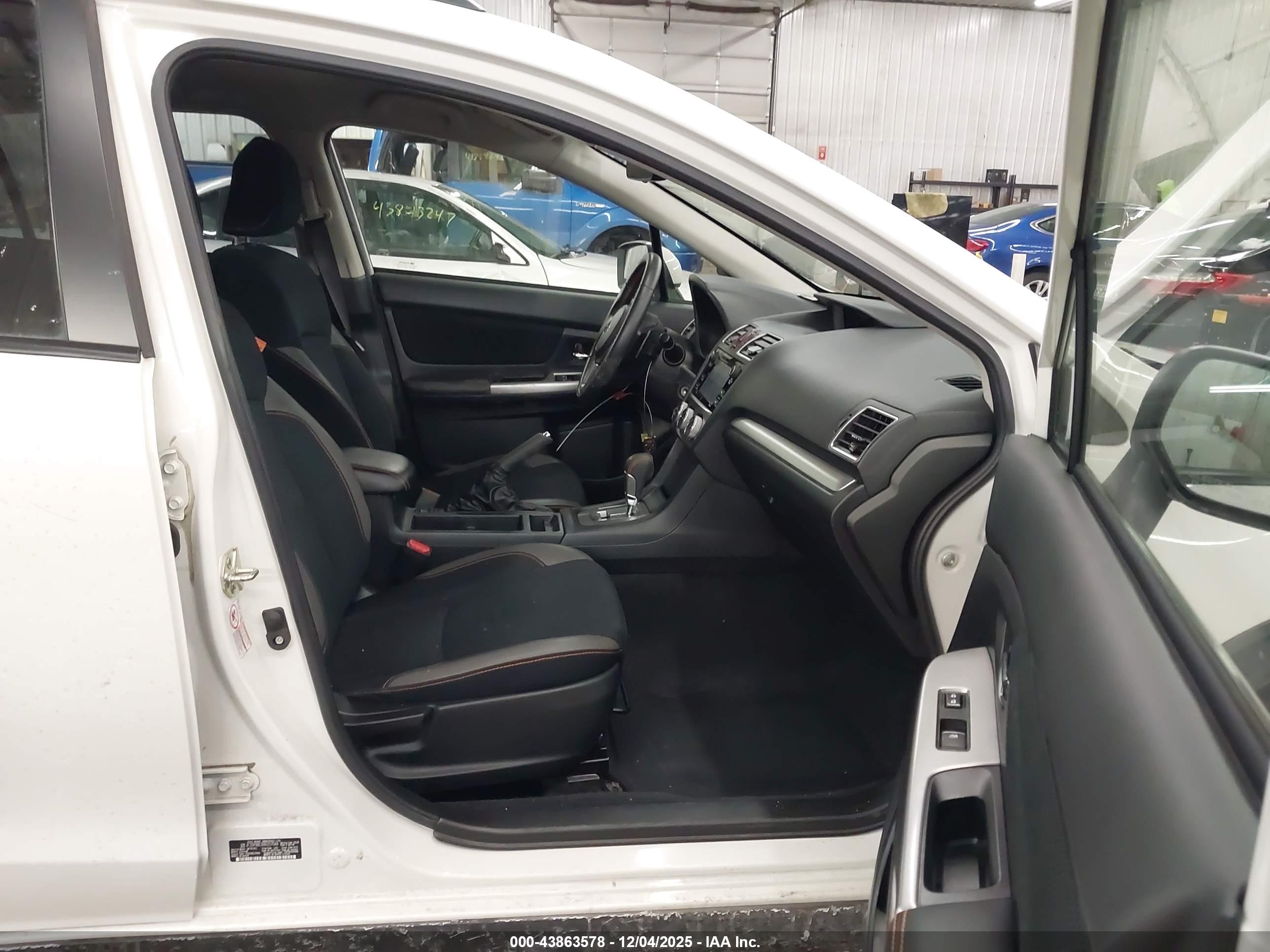 SUBARU CROSSTREK image 5