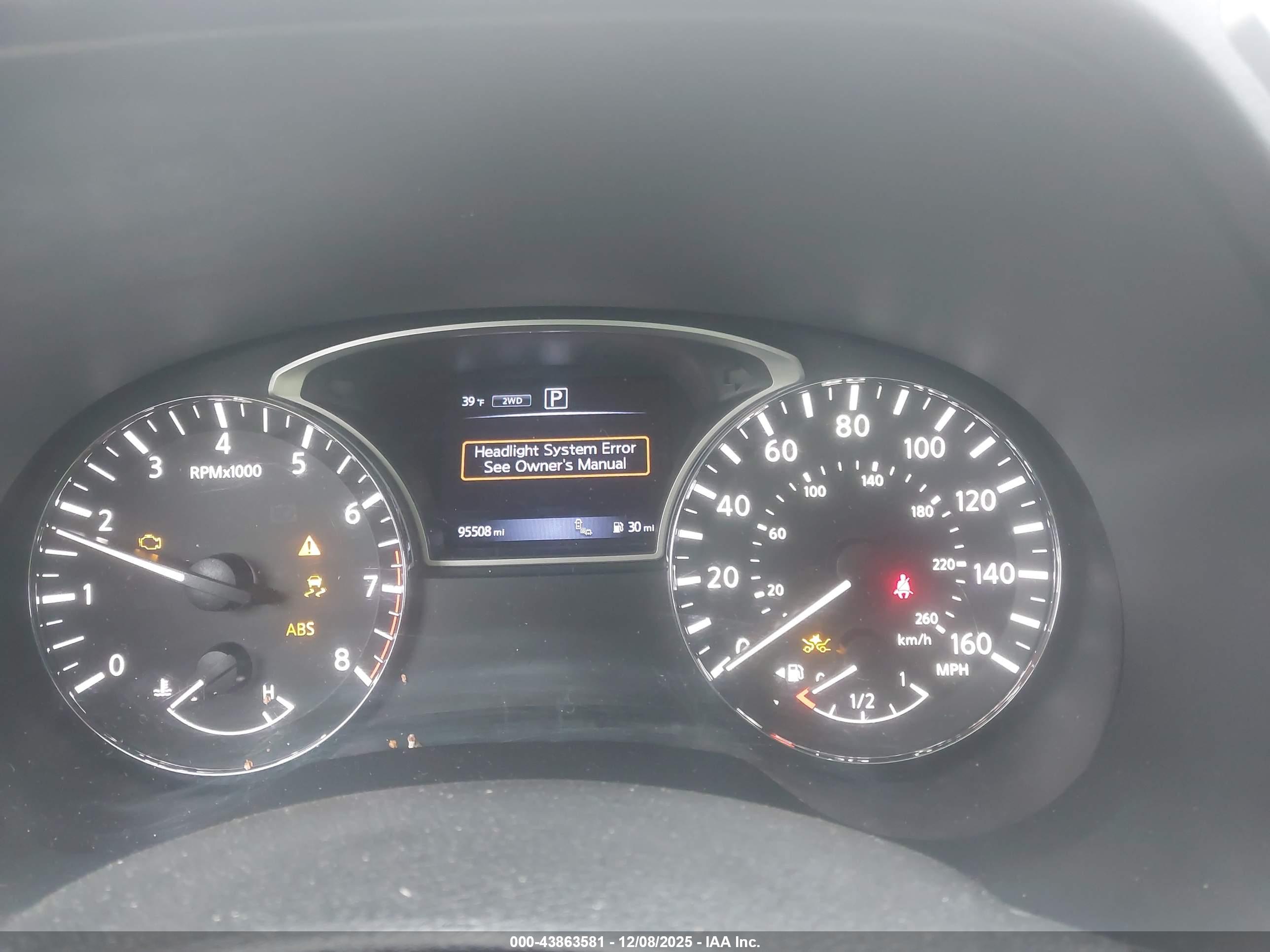 NISSAN PATHFINDER image 7