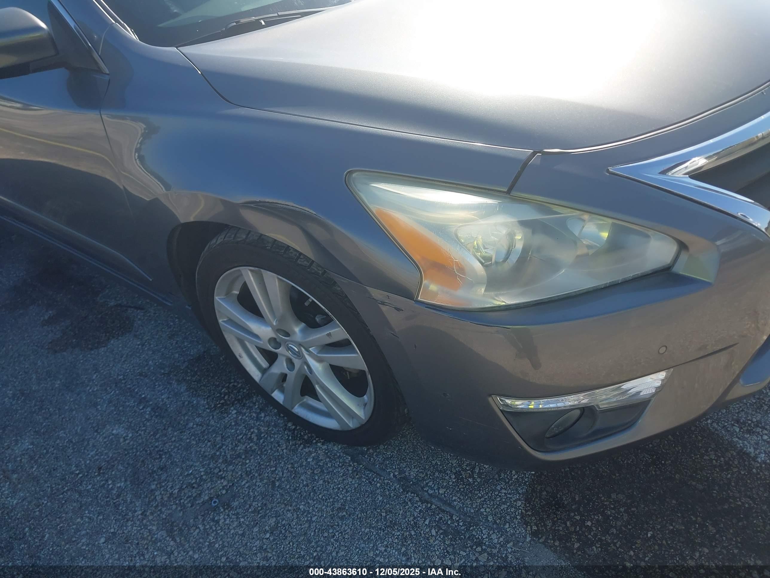 NISSAN ALTIMA image 6
