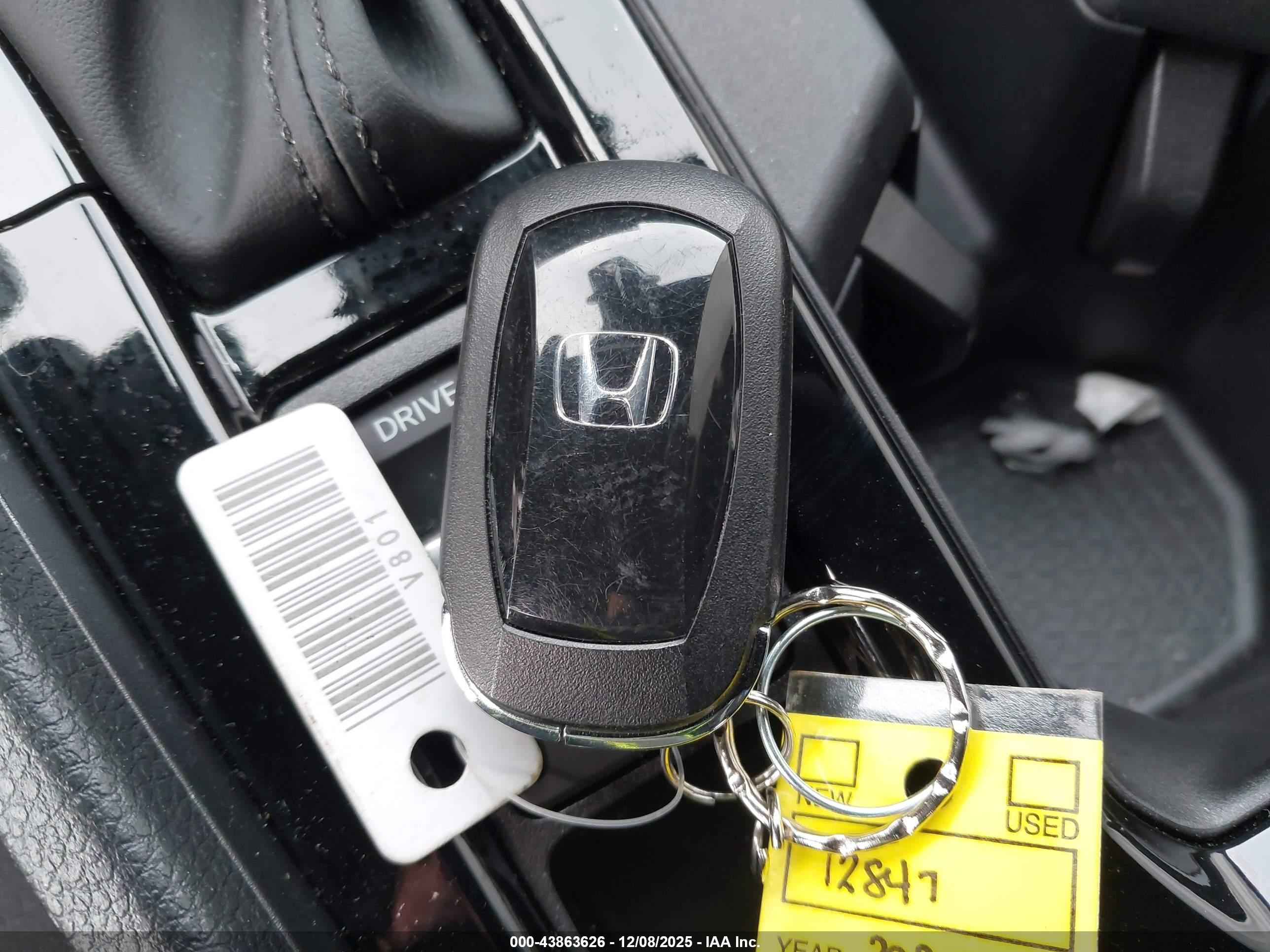 HONDA ACCORD image 11