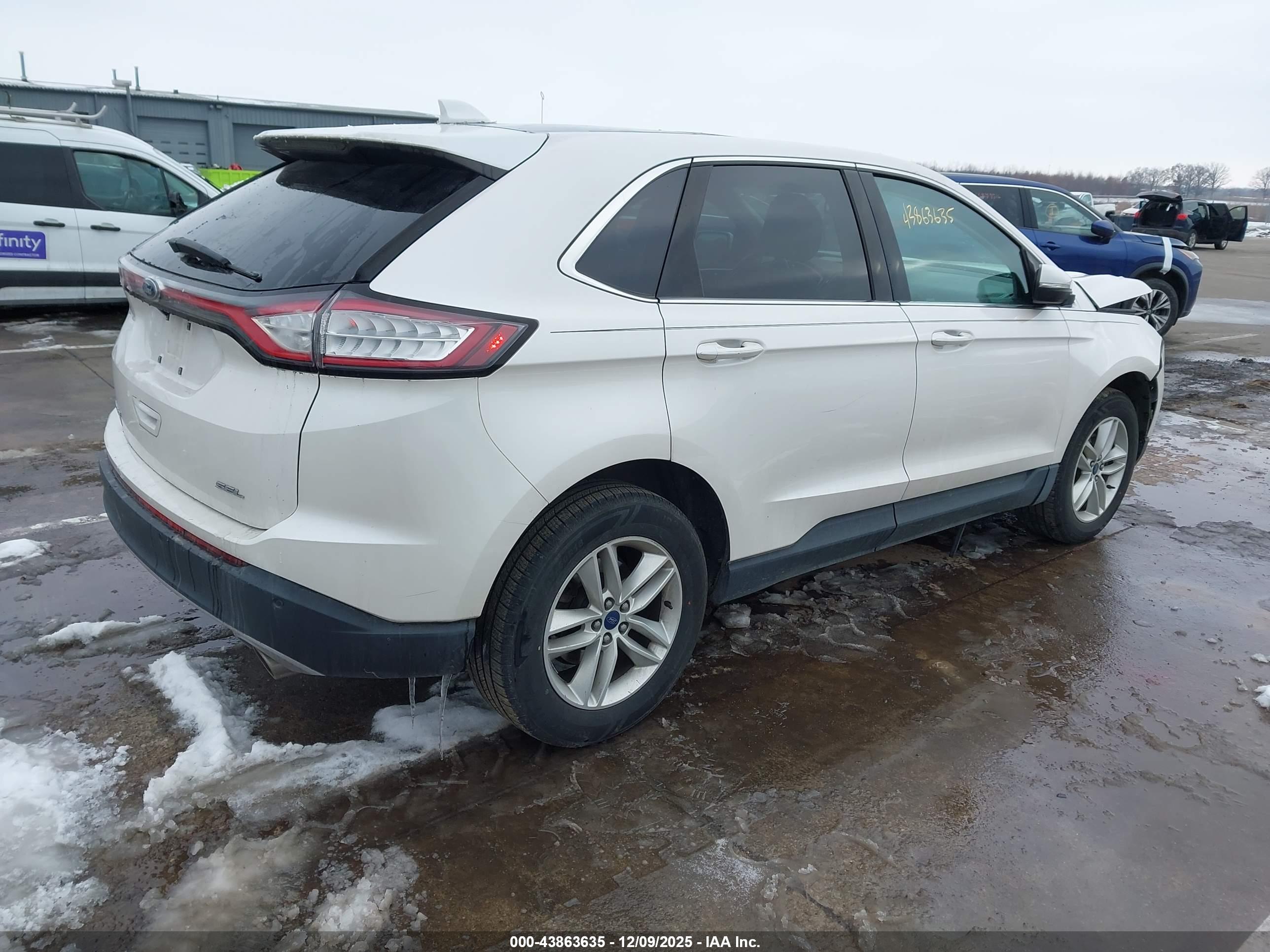 FORD EDGE image 4