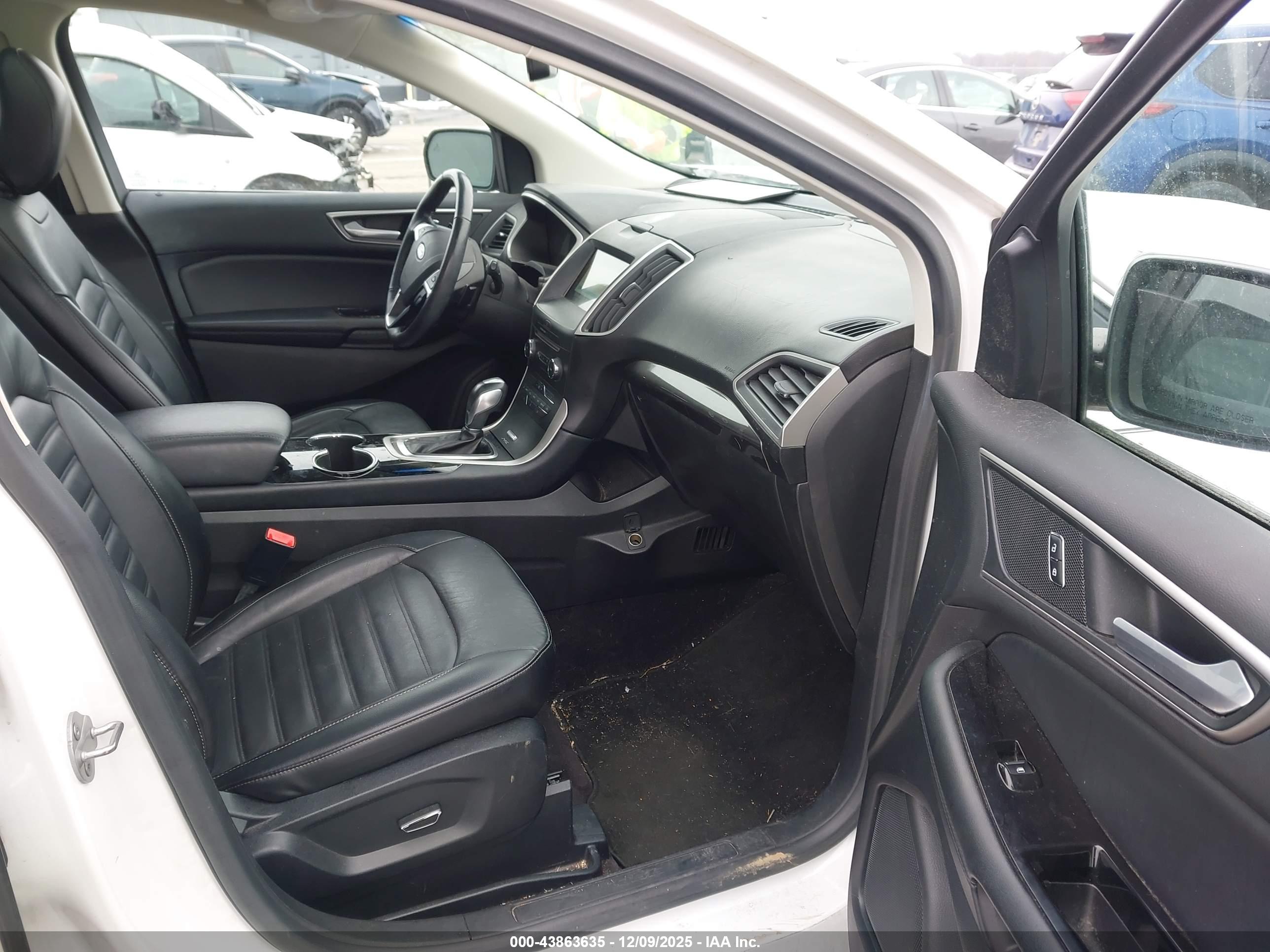 FORD EDGE image 5