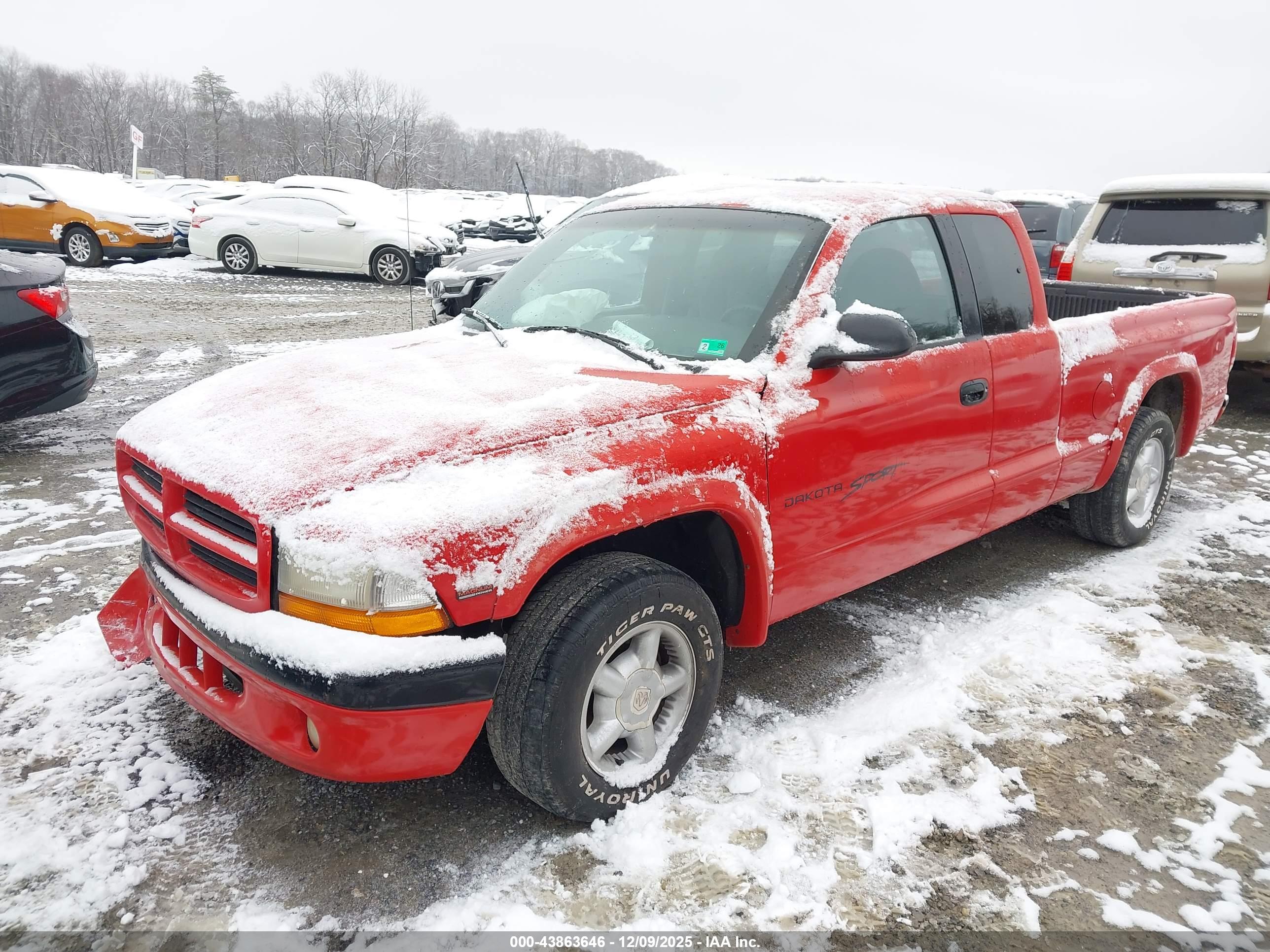 DODGE DAKOTA image 2