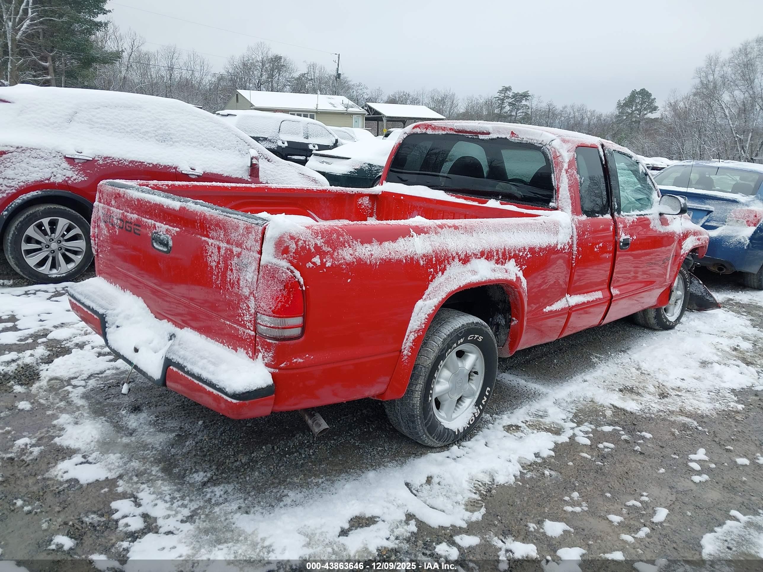 DODGE DAKOTA image 4