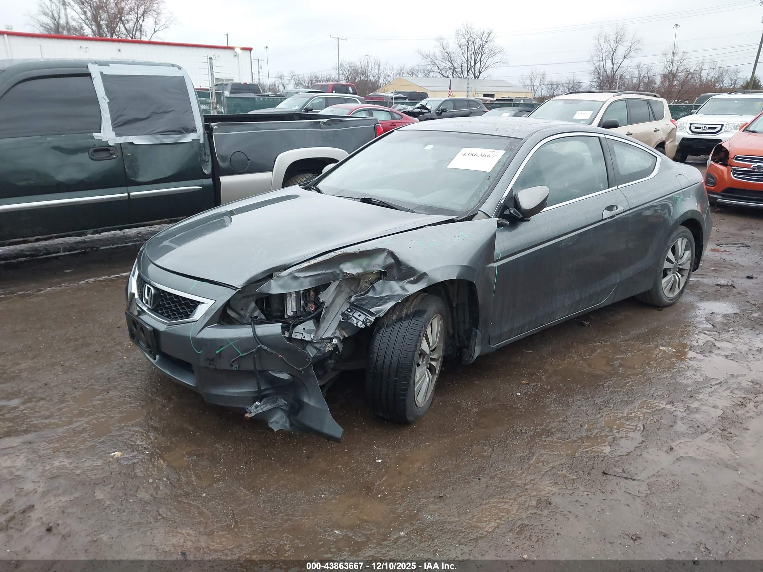 HONDA ACCORD image 2