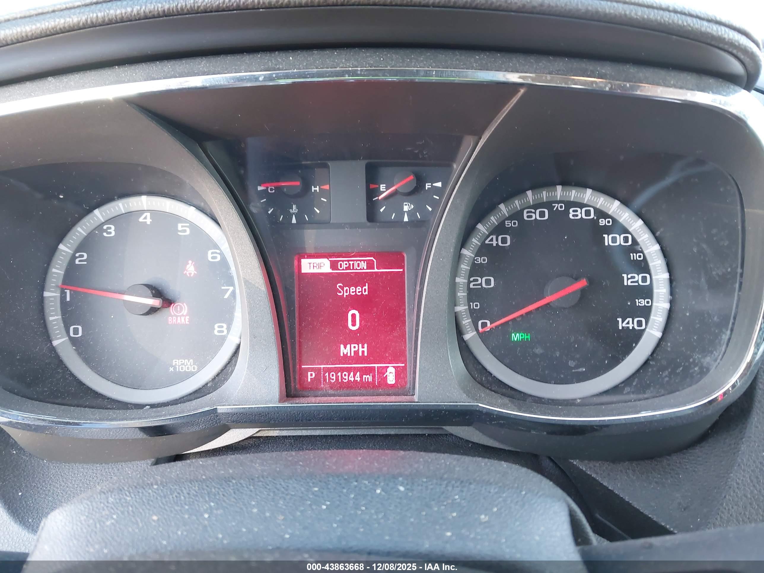 GMC TERRAIN image 7