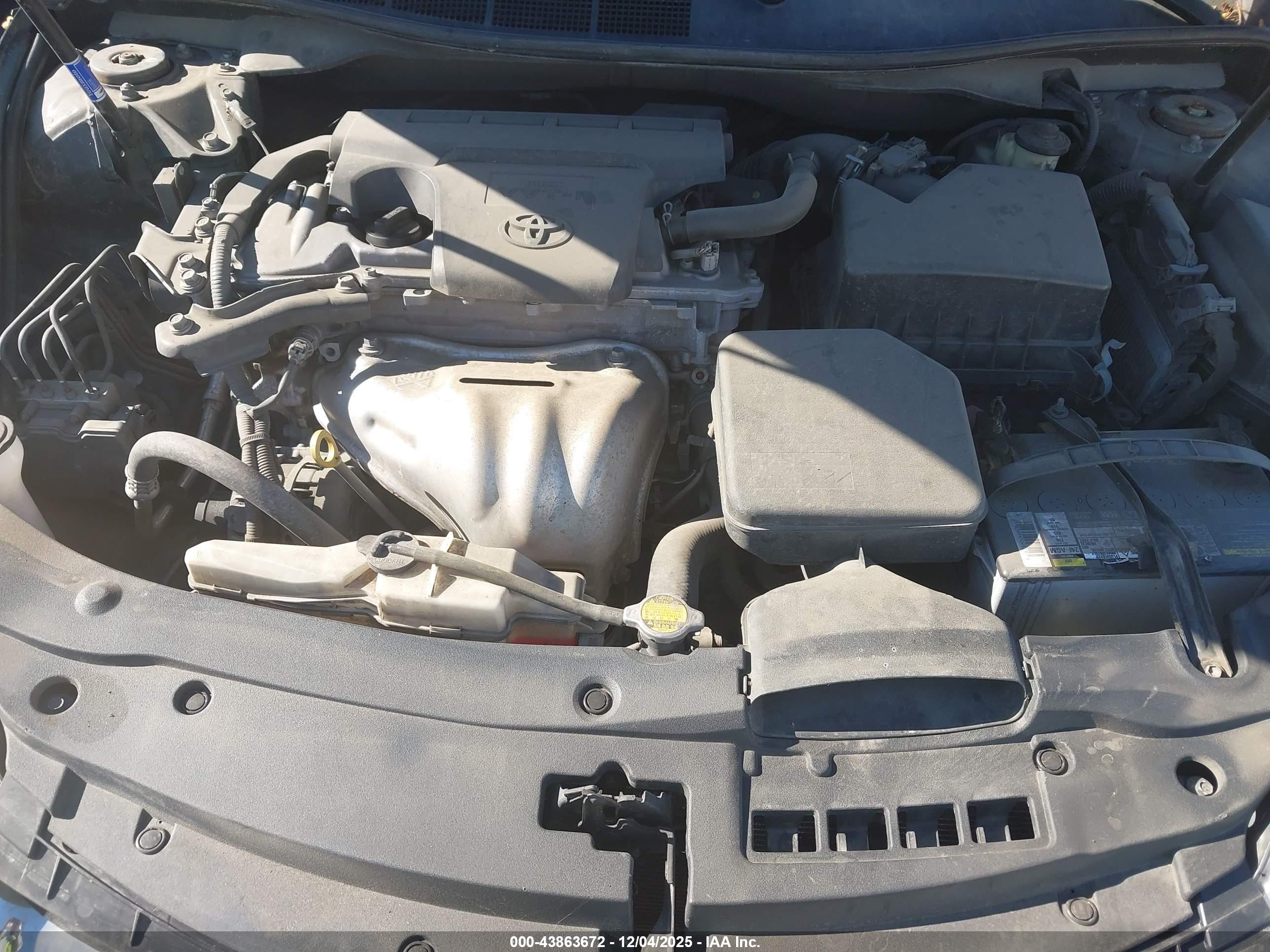 TOYOTA CAMRY image 10