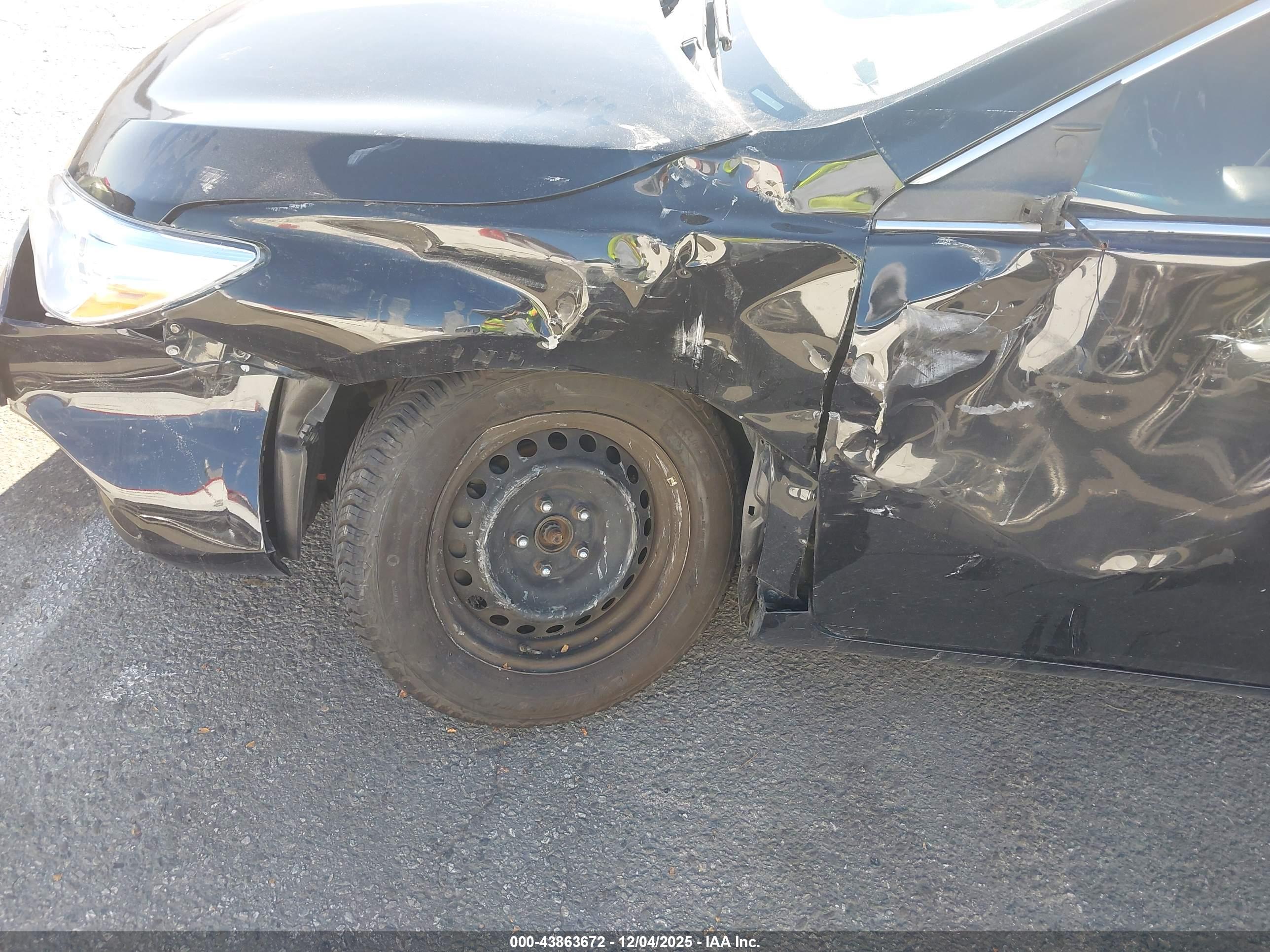 TOYOTA CAMRY image 6