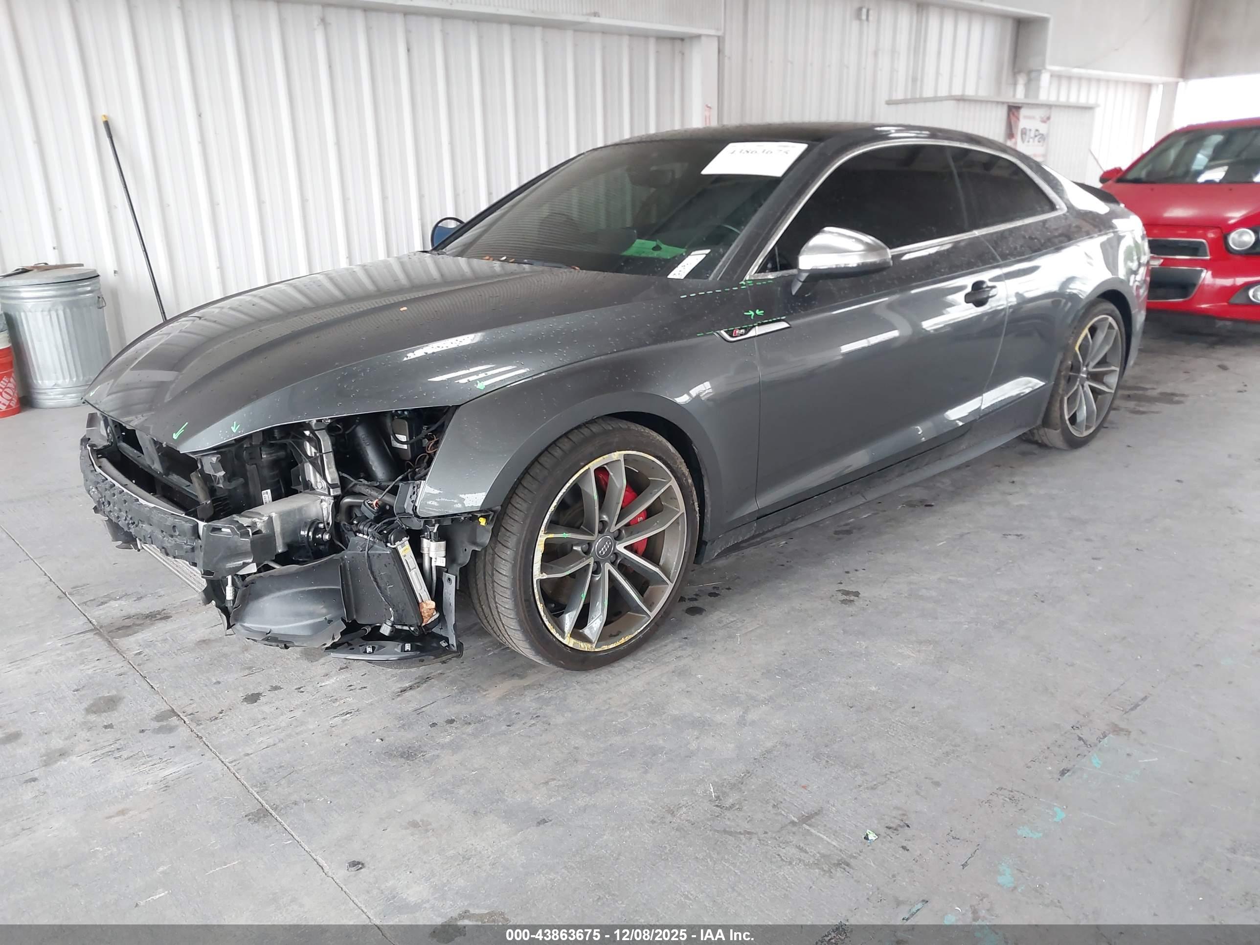 AUDI S5 image 2