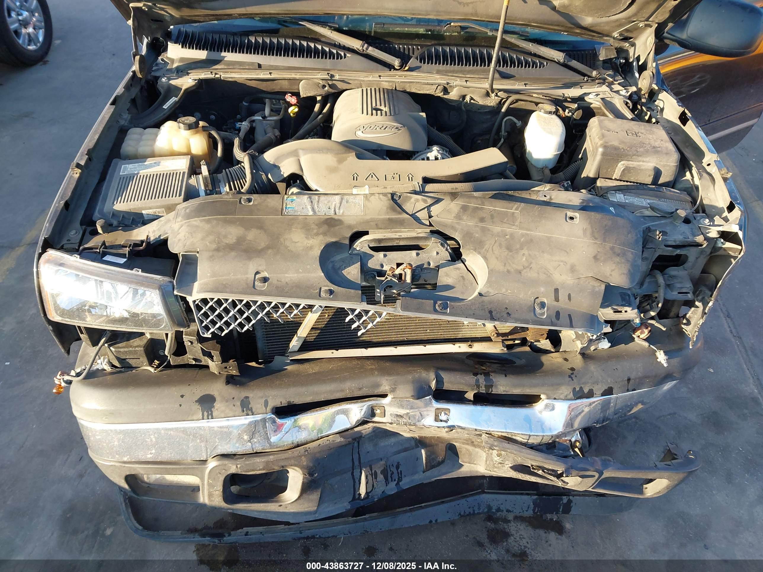 CHEVROLET AVALANCHE image 10
