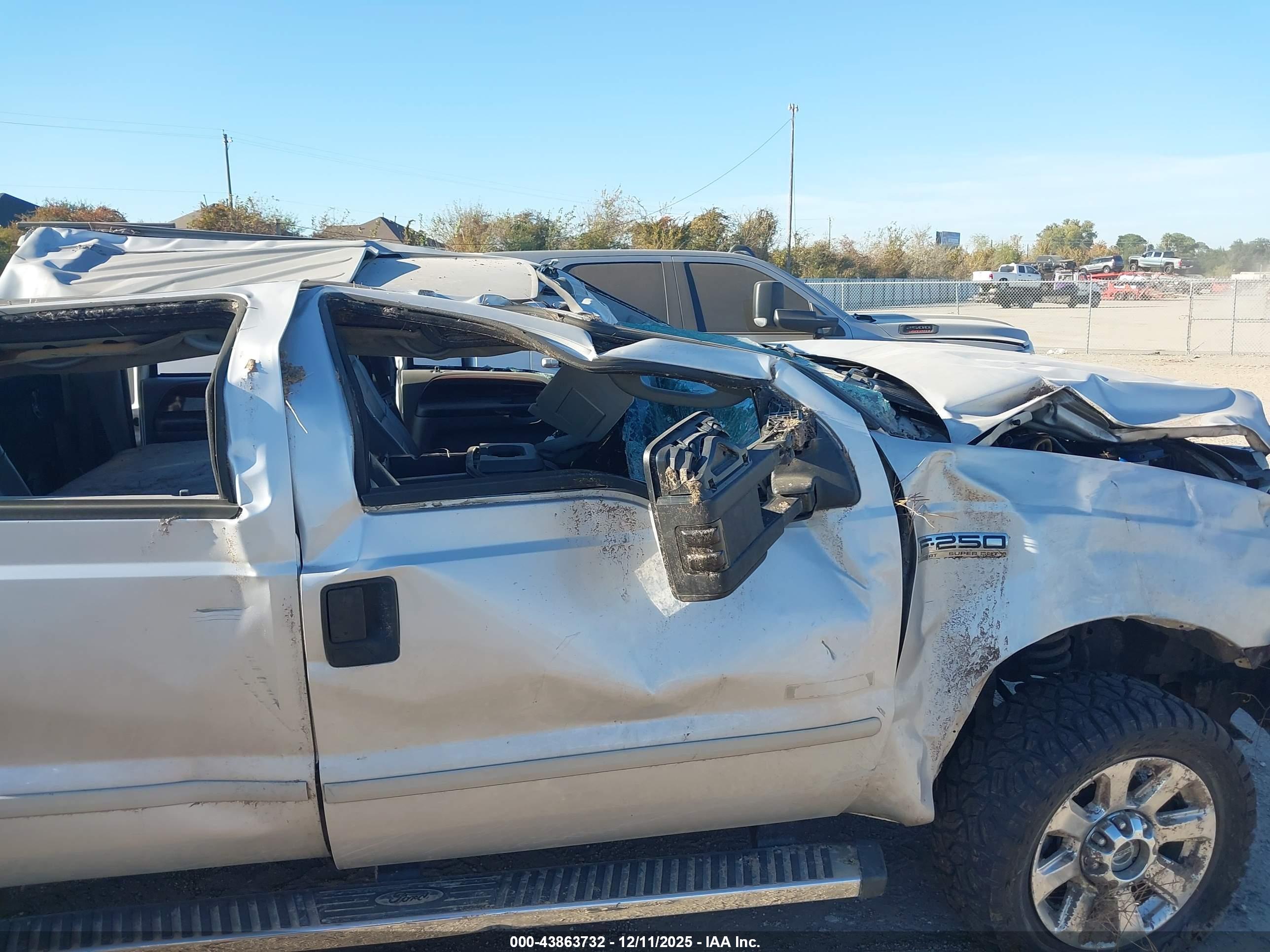 FORD F-250 image 6