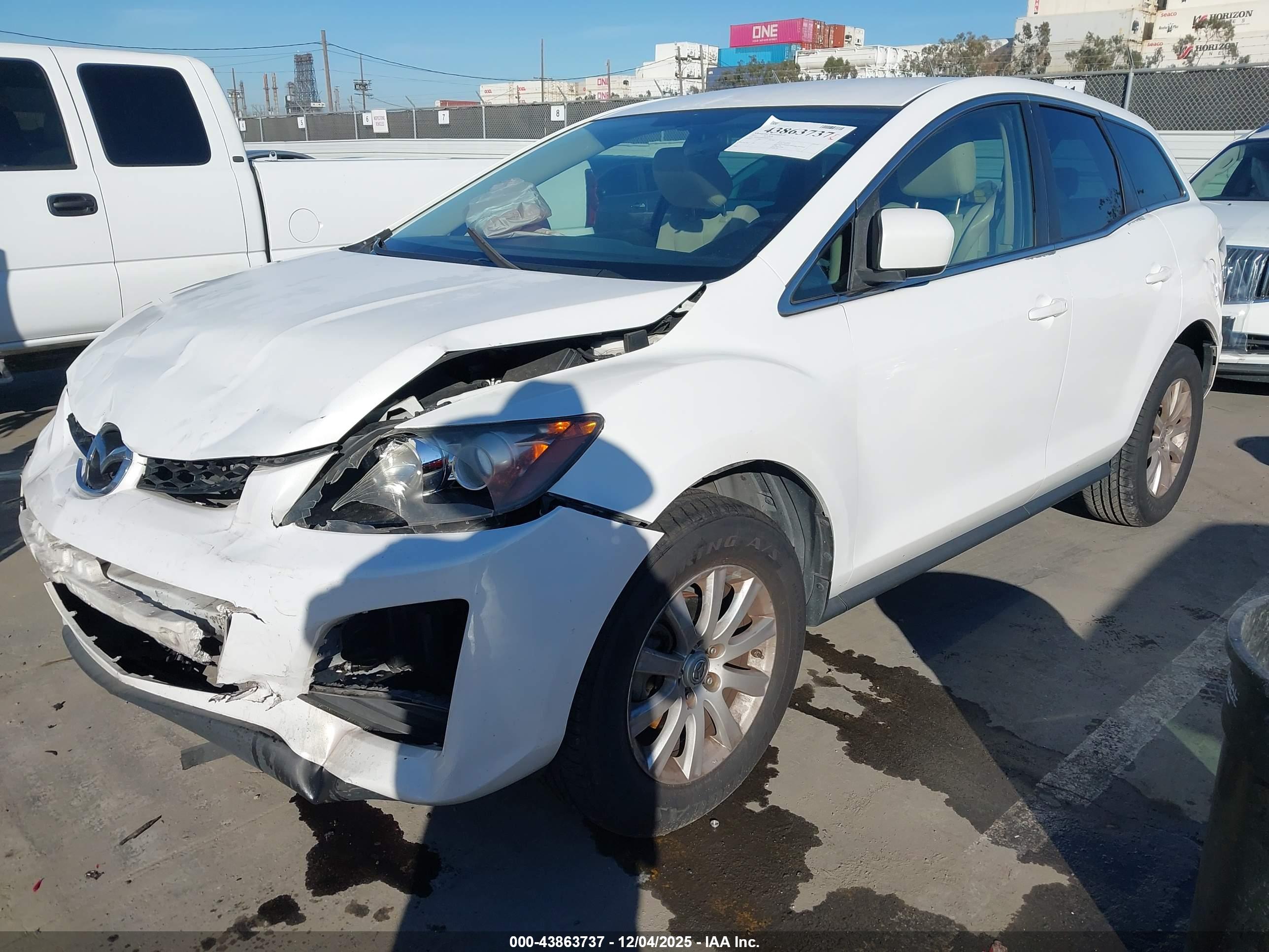 MAZDA CX-7 image 2